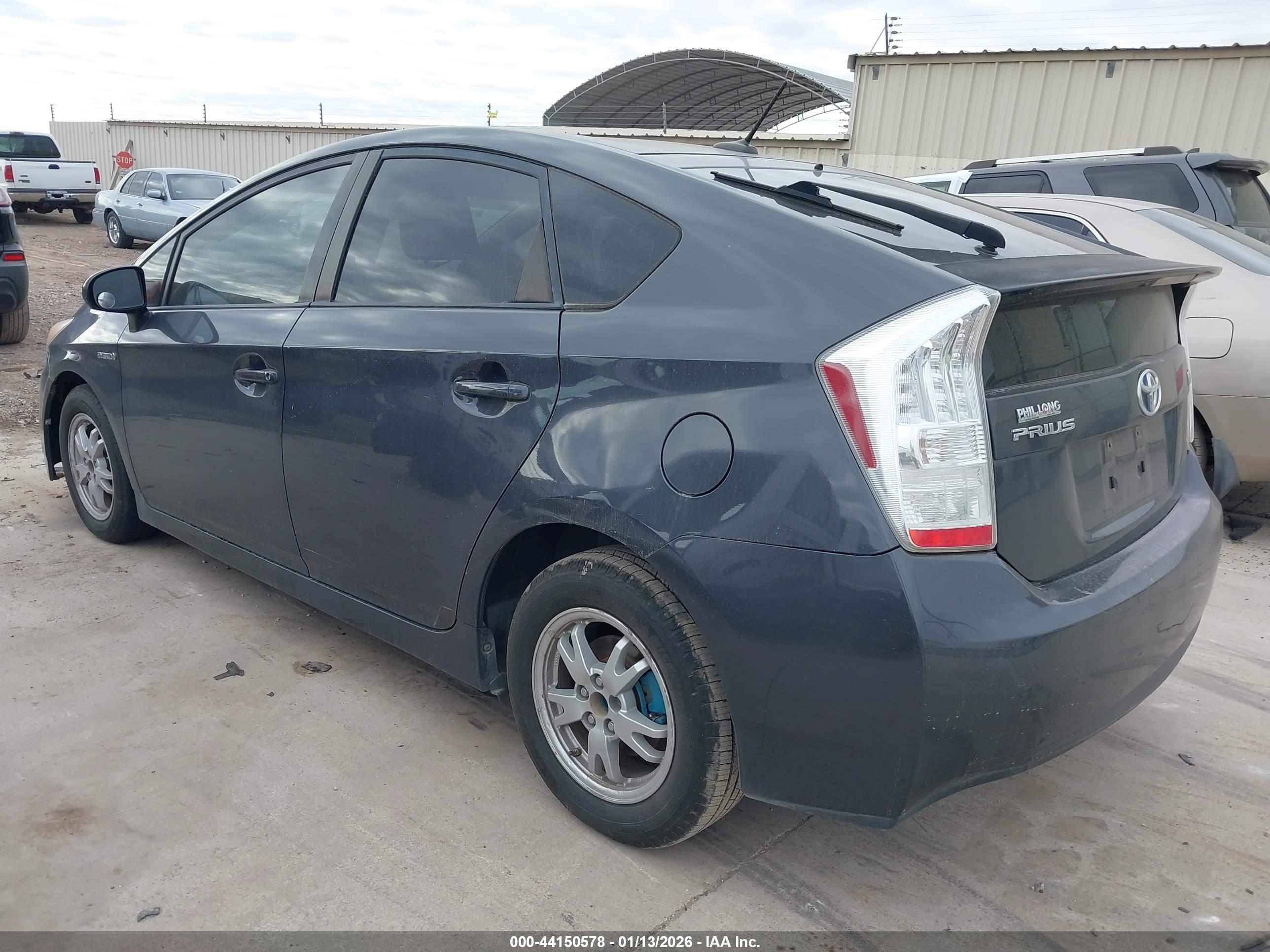 TOYOTA PRIUS image 3