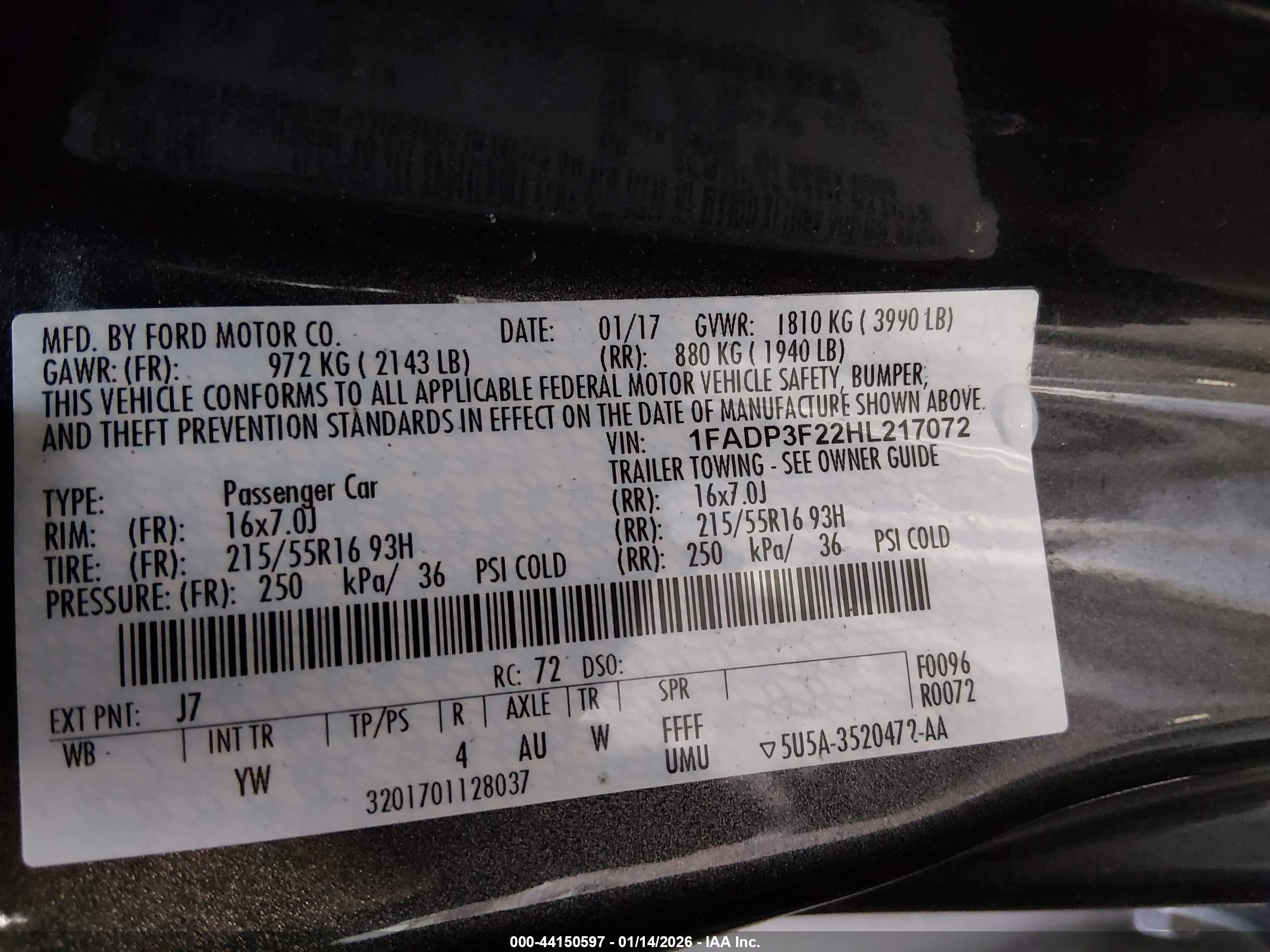 FORD FOCUS image 9
