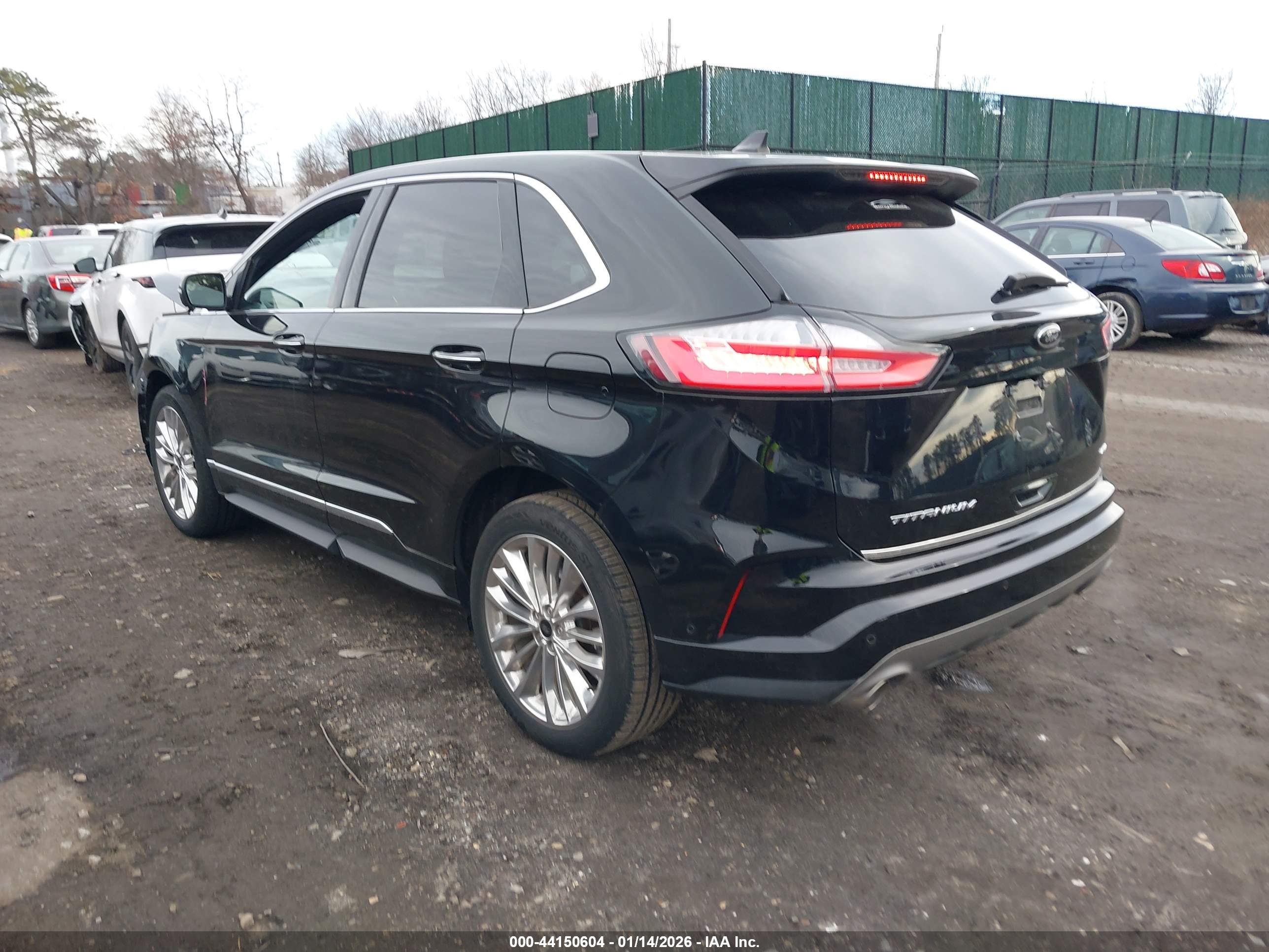 FORD EDGE image 3