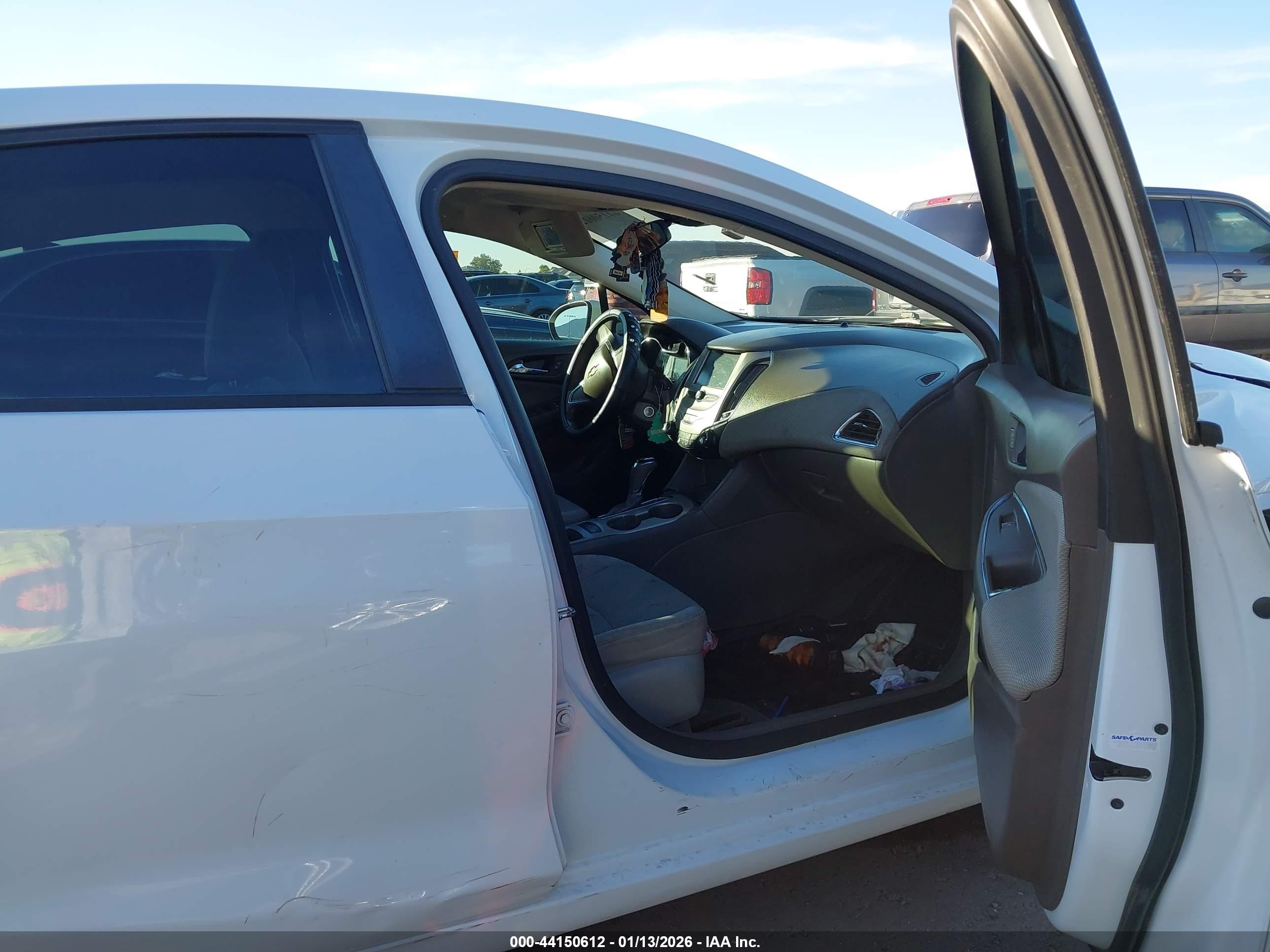 CHEVROLET CRUZE image 5