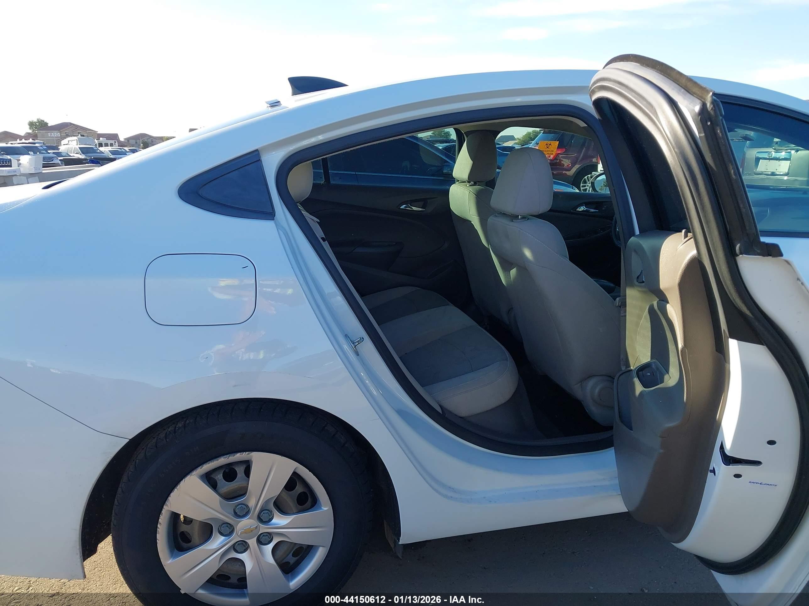 CHEVROLET CRUZE image 8