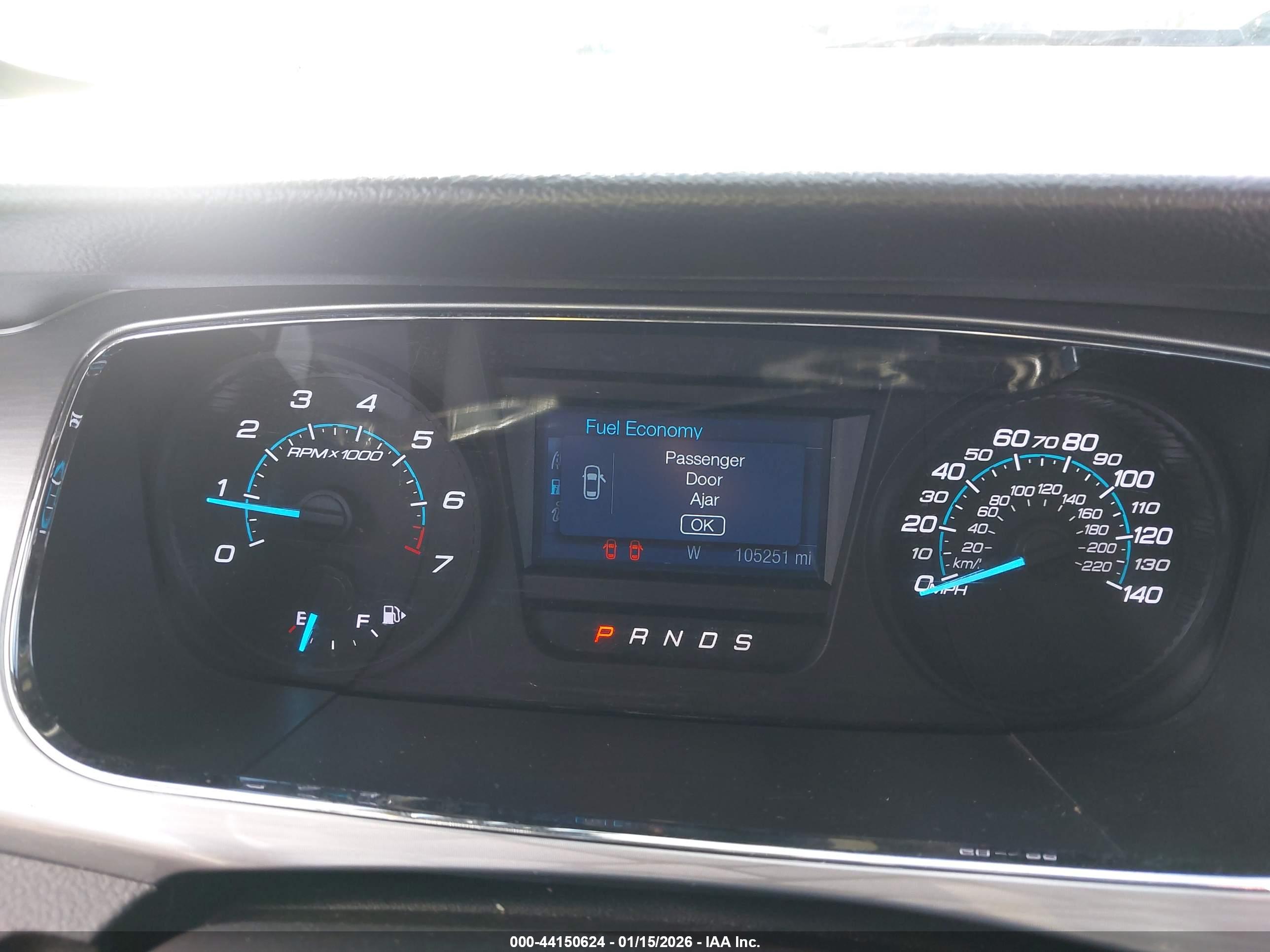 FORD TAURUS image 7