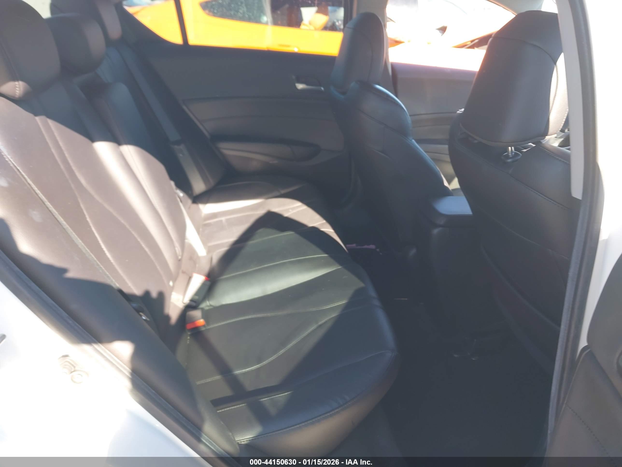 ACURA ILX image 8