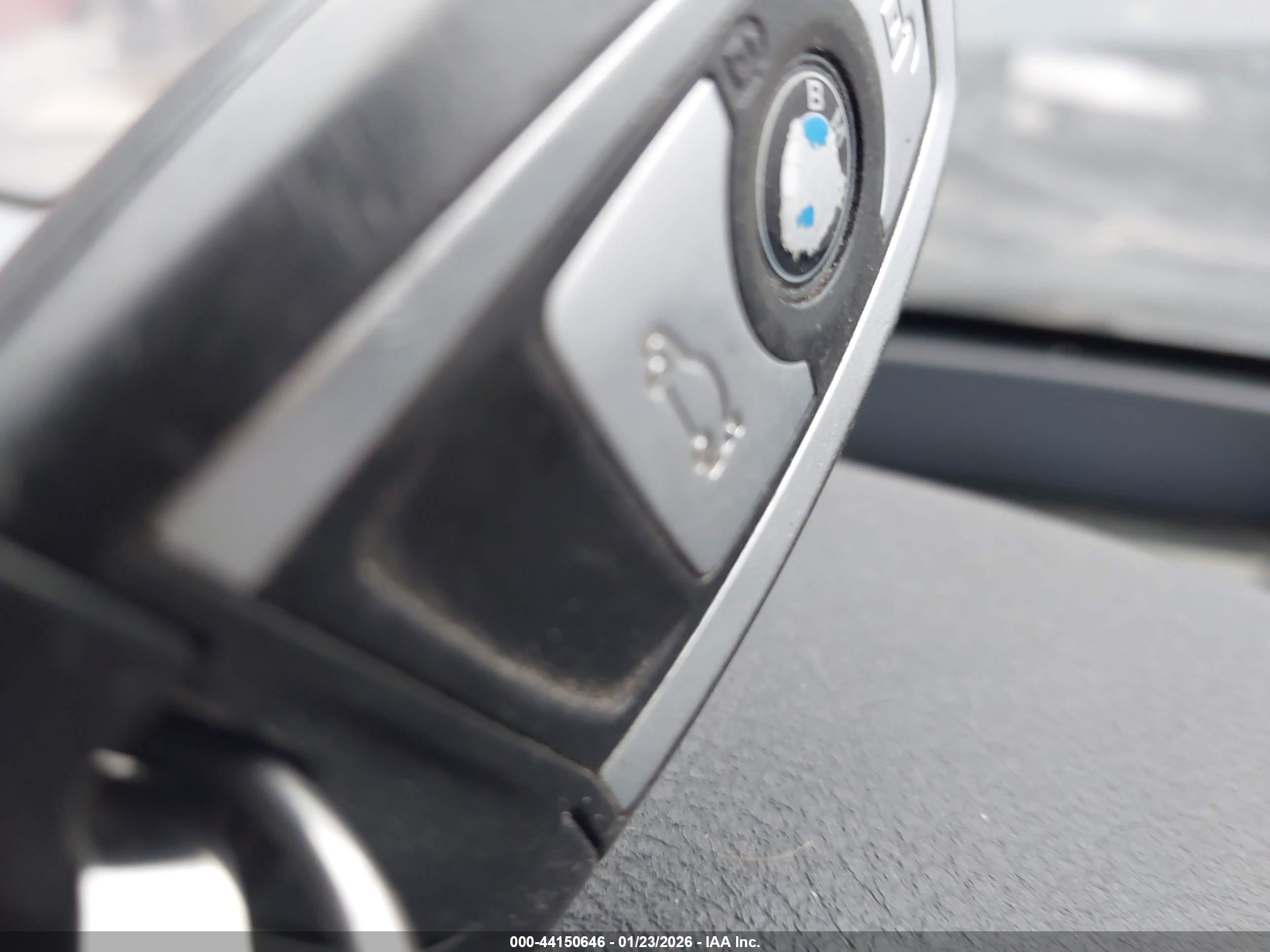 BMW 328I image 11