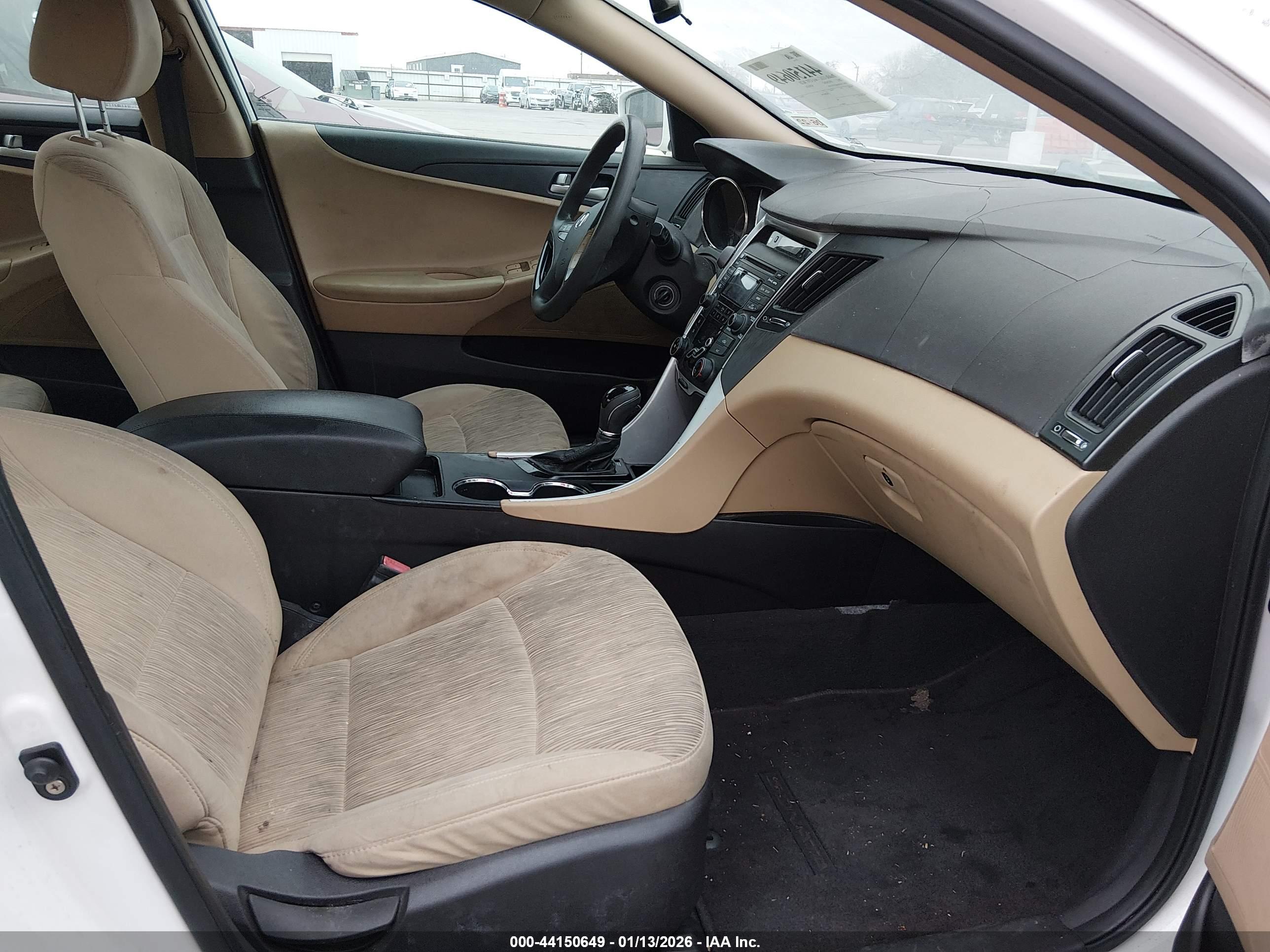 HYUNDAI SONATA image 5