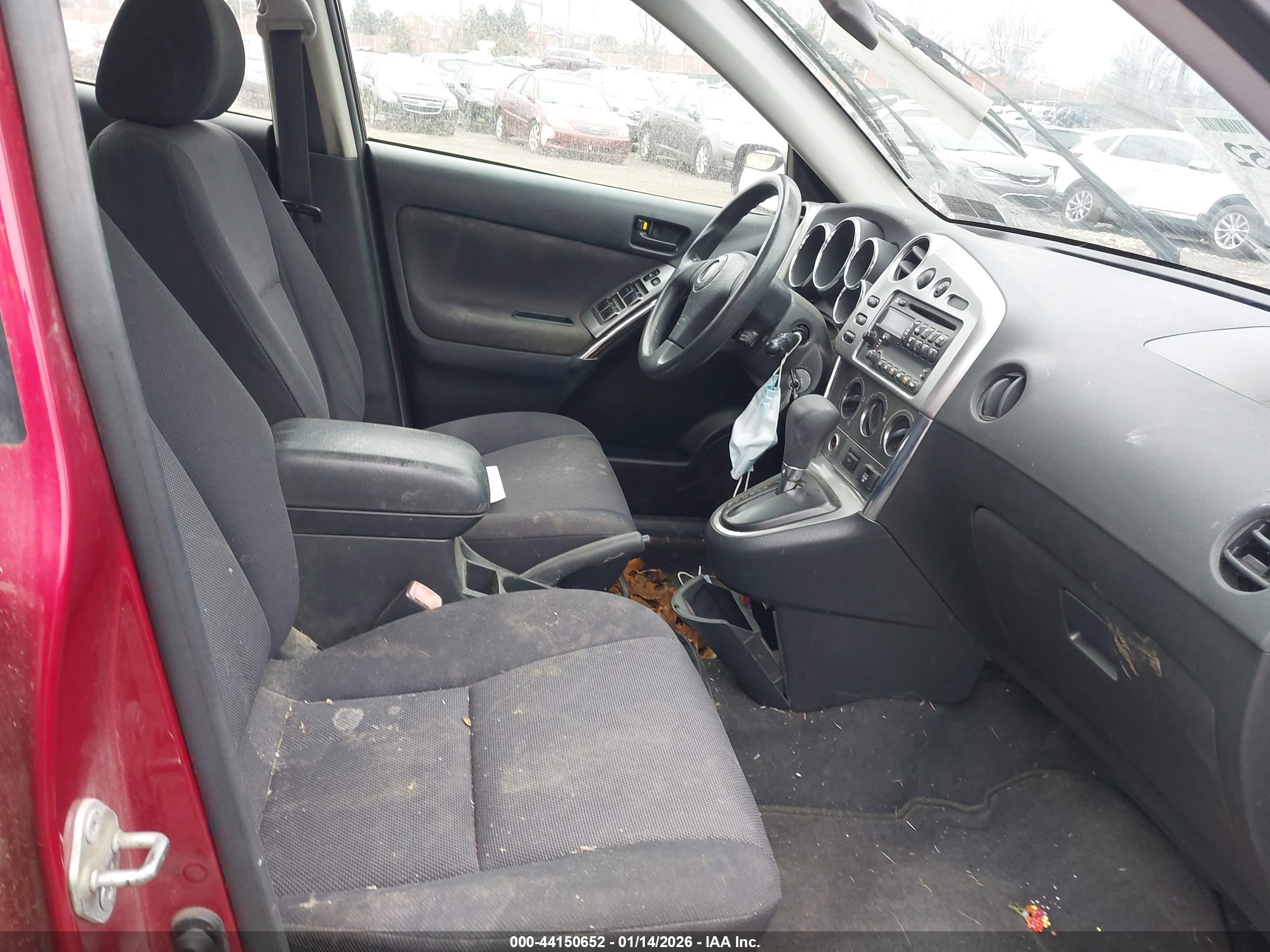 PONTIAC VIBE image 5