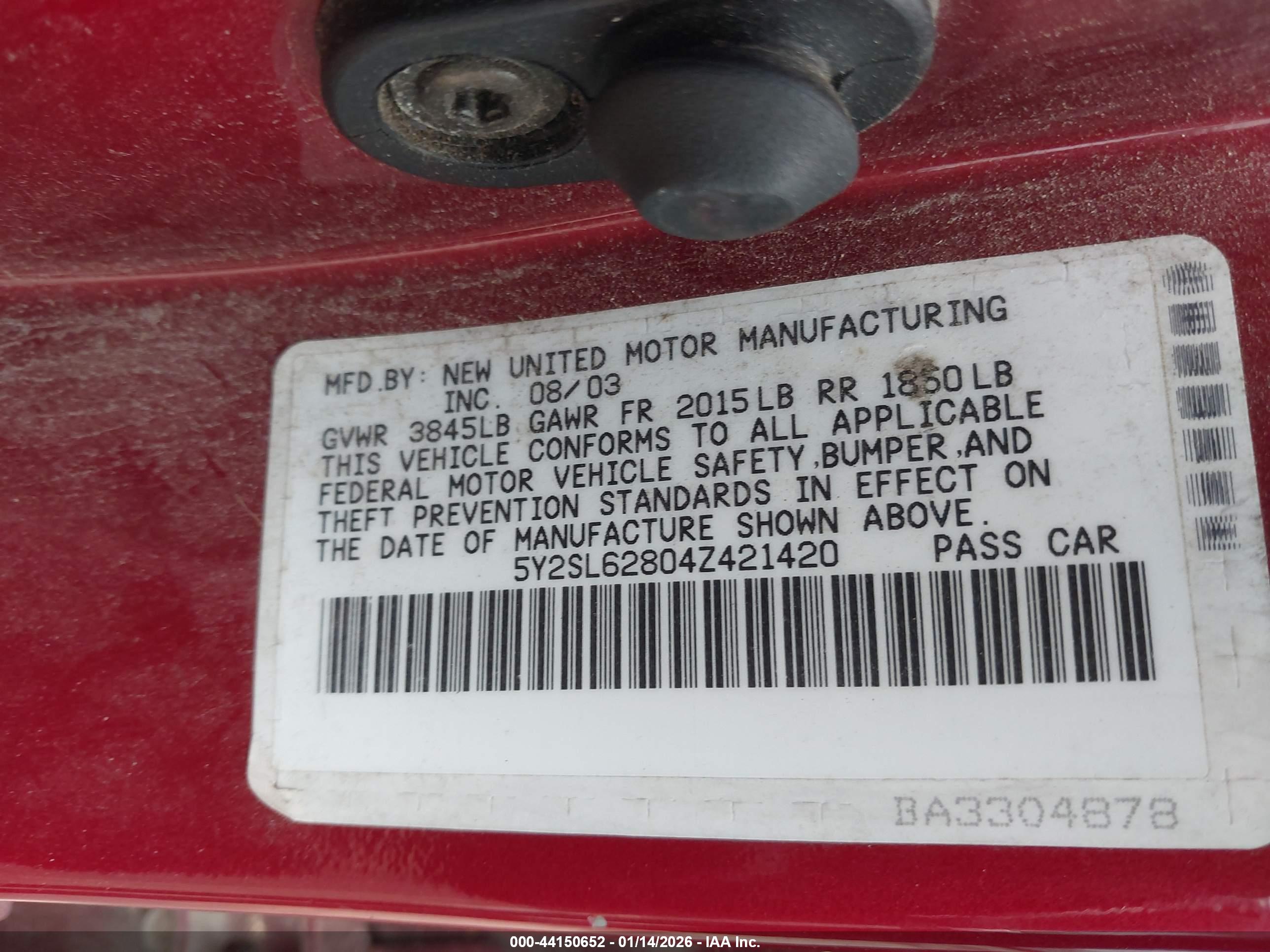 PONTIAC VIBE image 9
