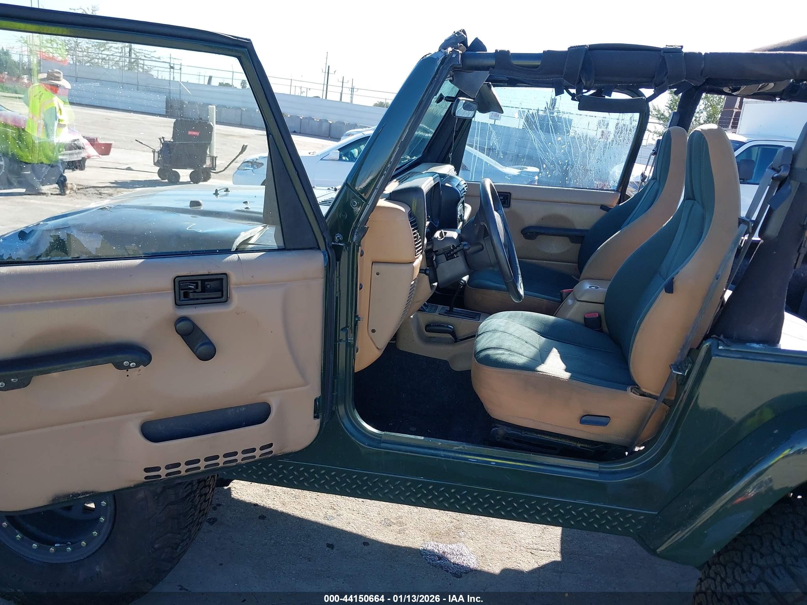 JEEP WRANGLER image 5