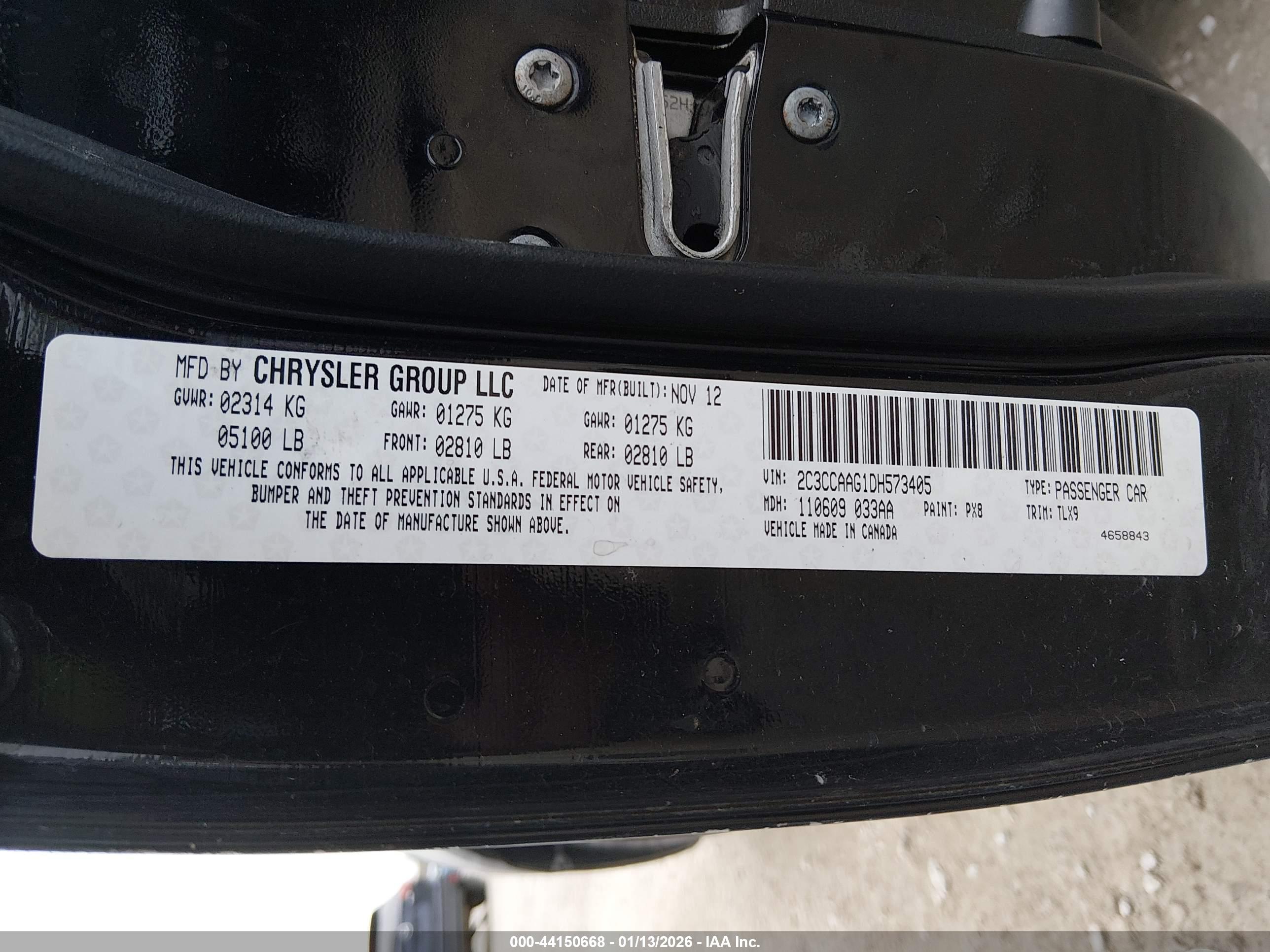 CHRYSLER 300 image 9