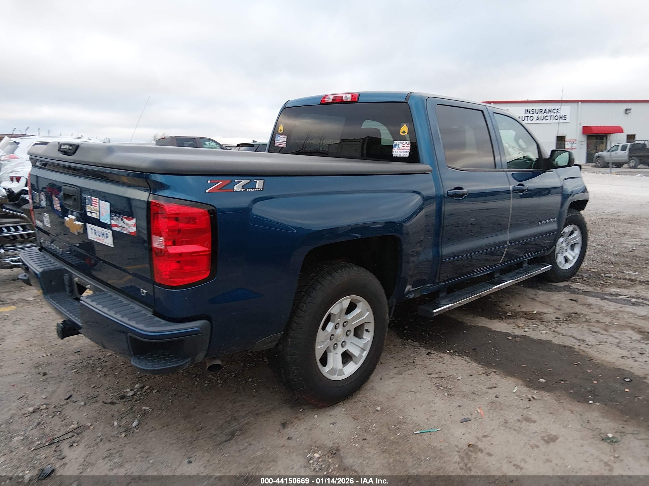 CHEVROLET SILVERADO image 4