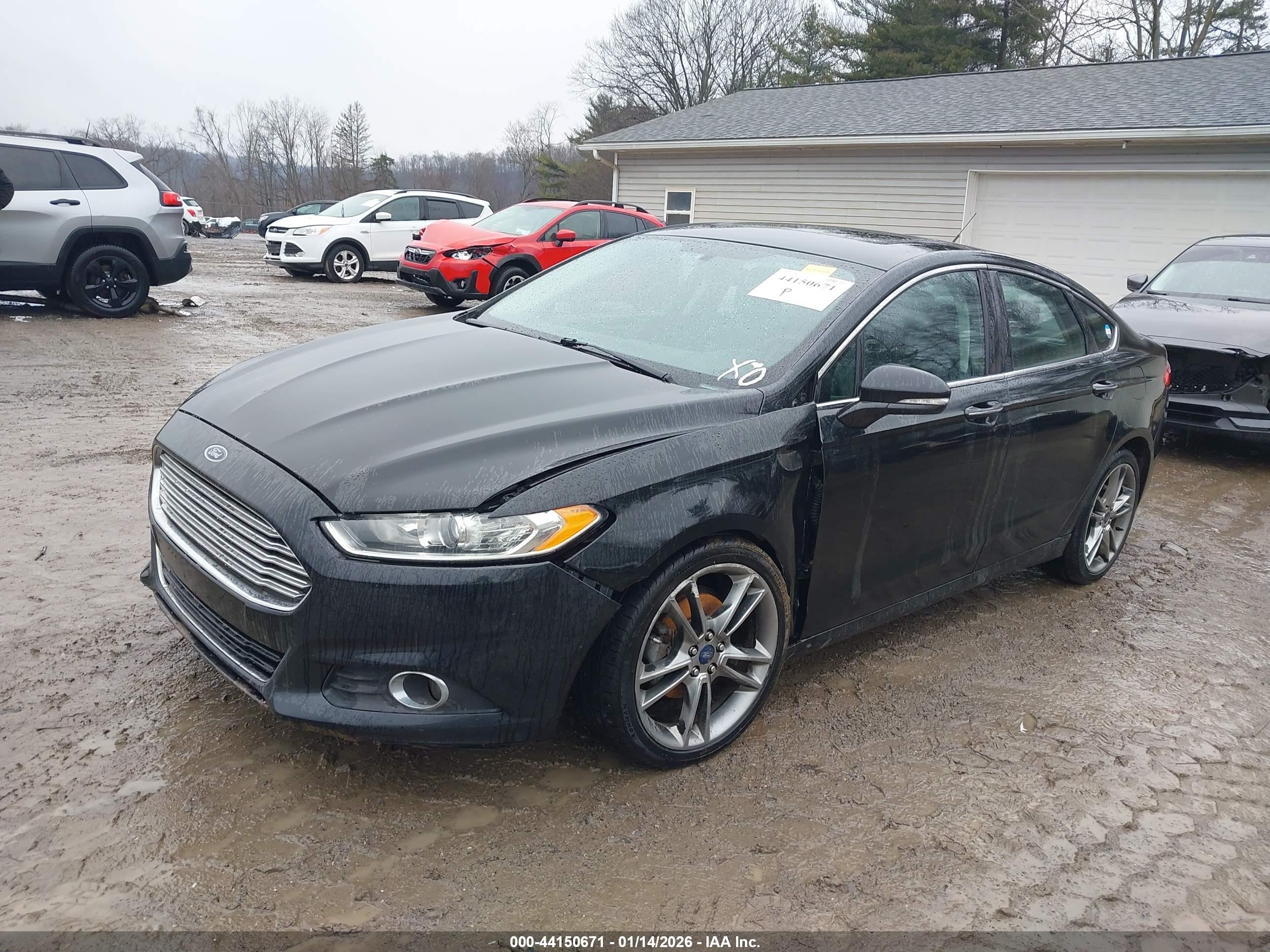 FORD FUSION image 2
