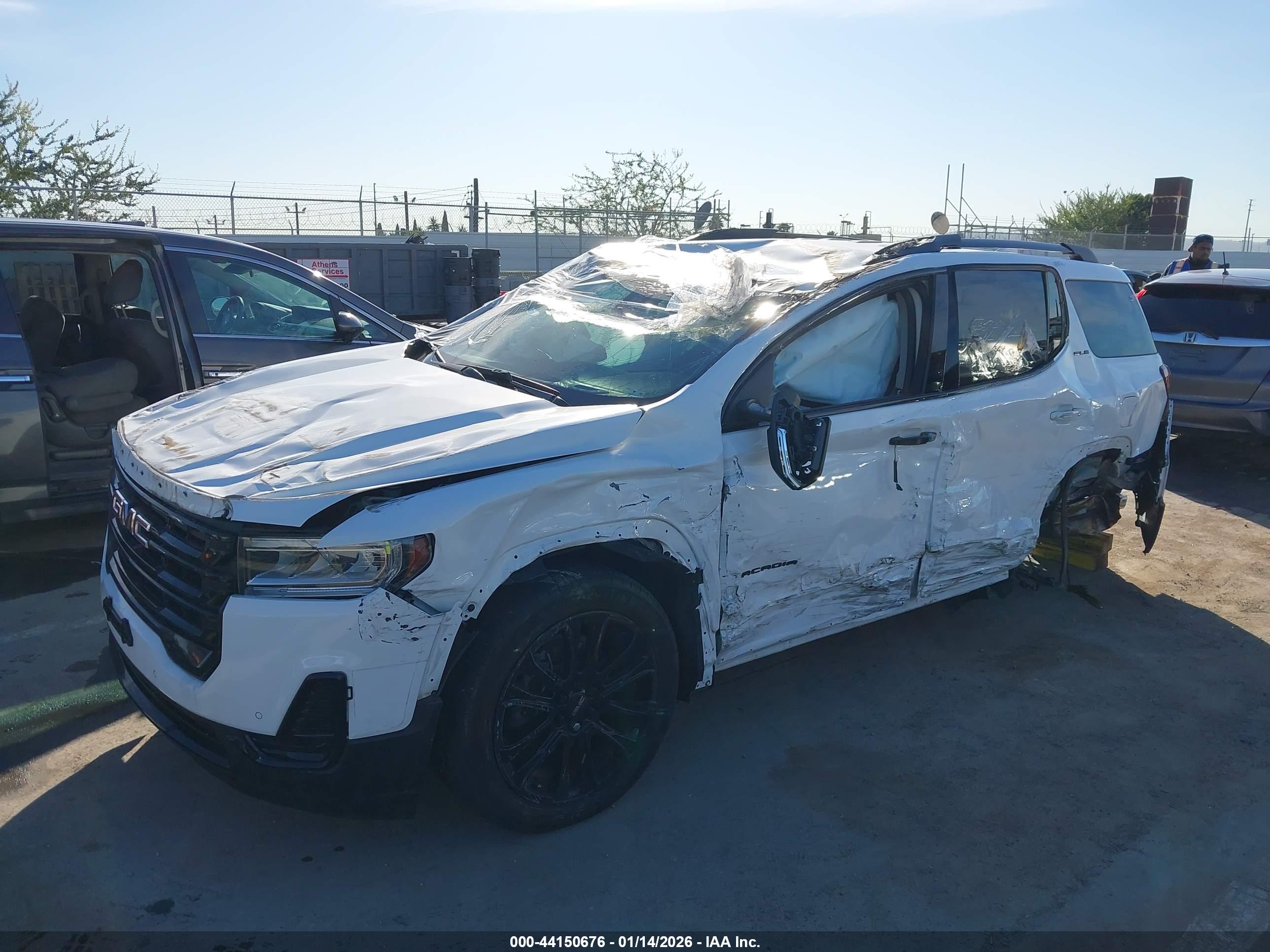 GMC ACADIA image 6
