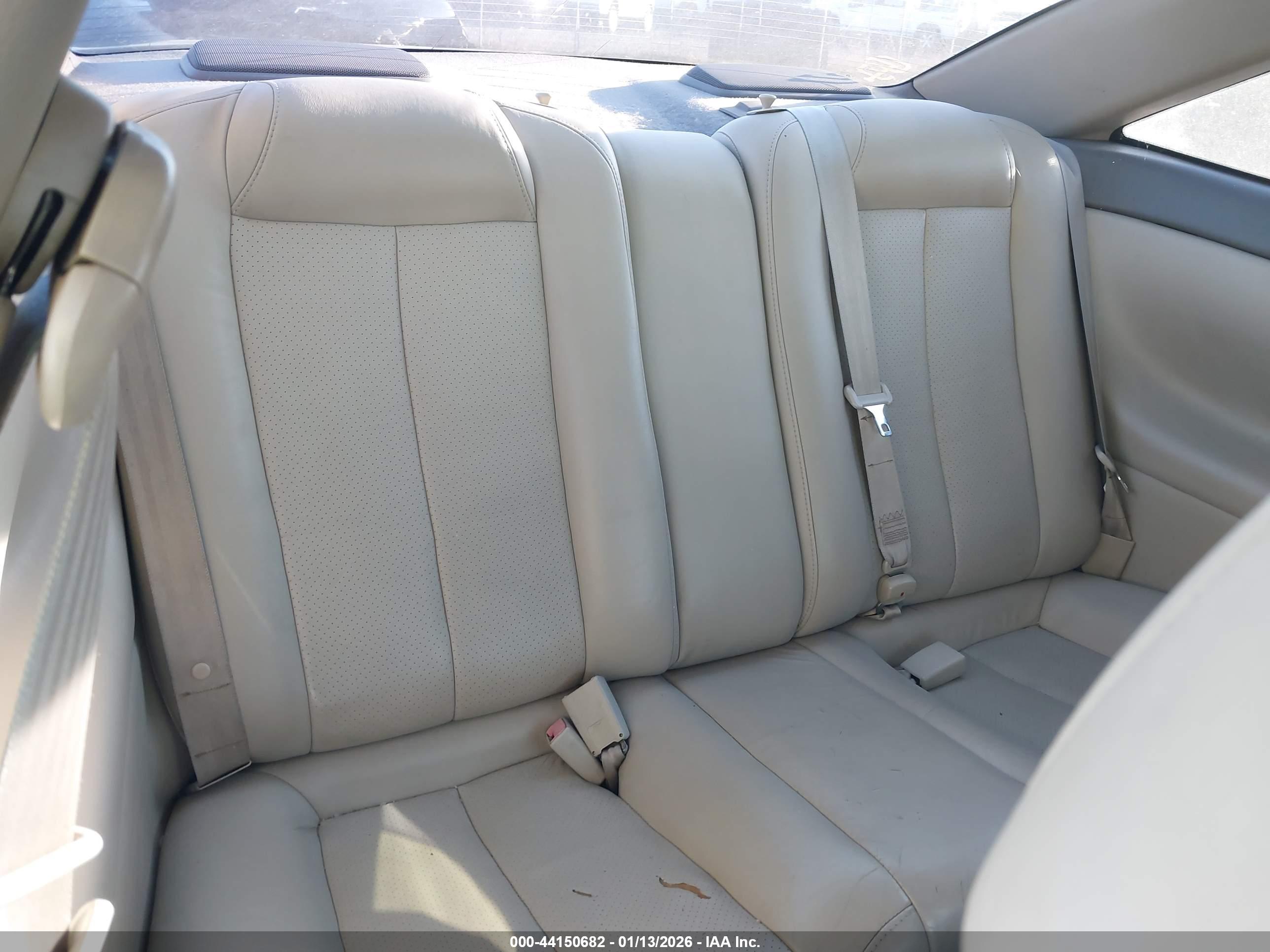 TOYOTA CAMRY image 8