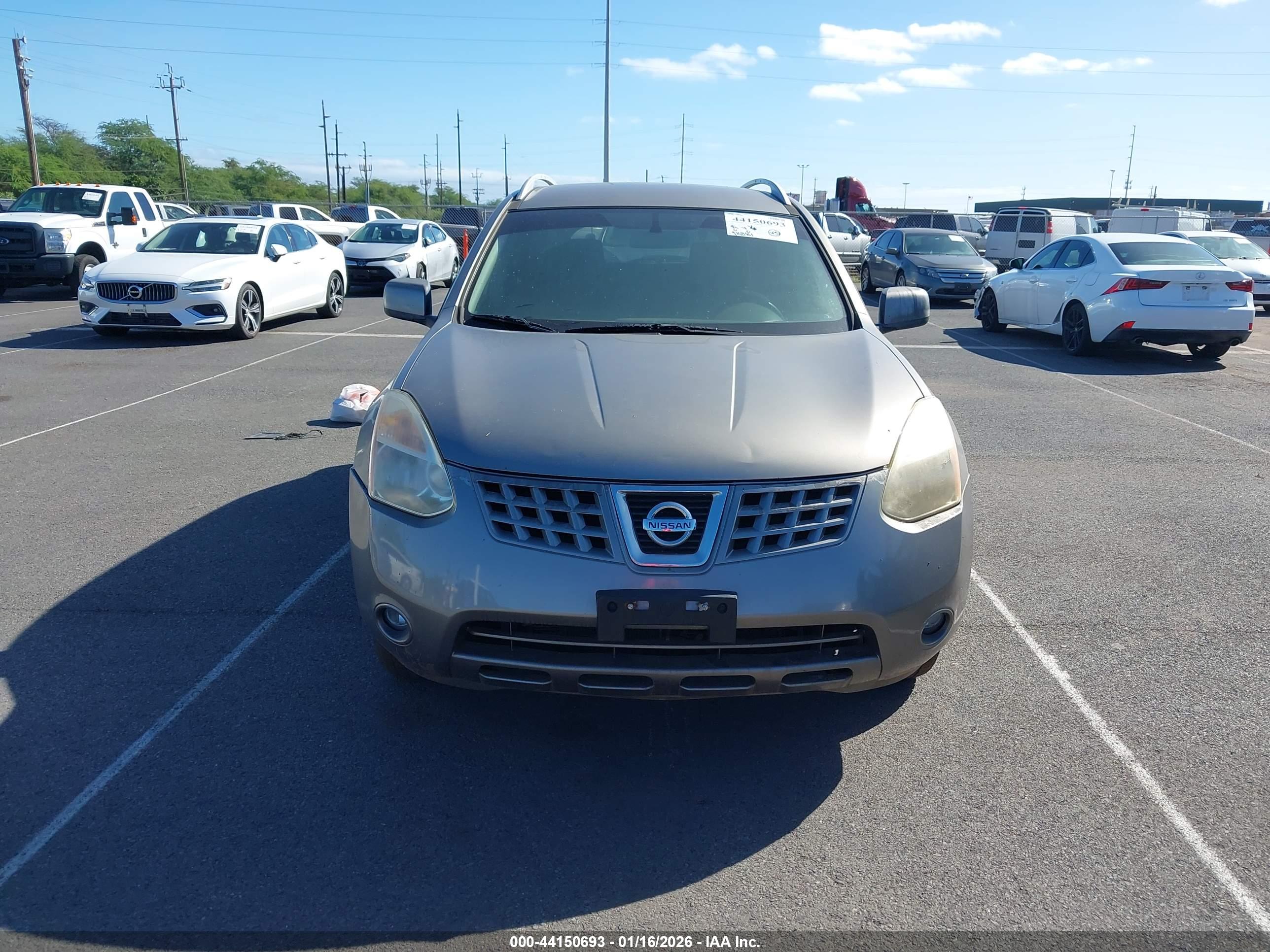 NISSAN ROGUE image 6