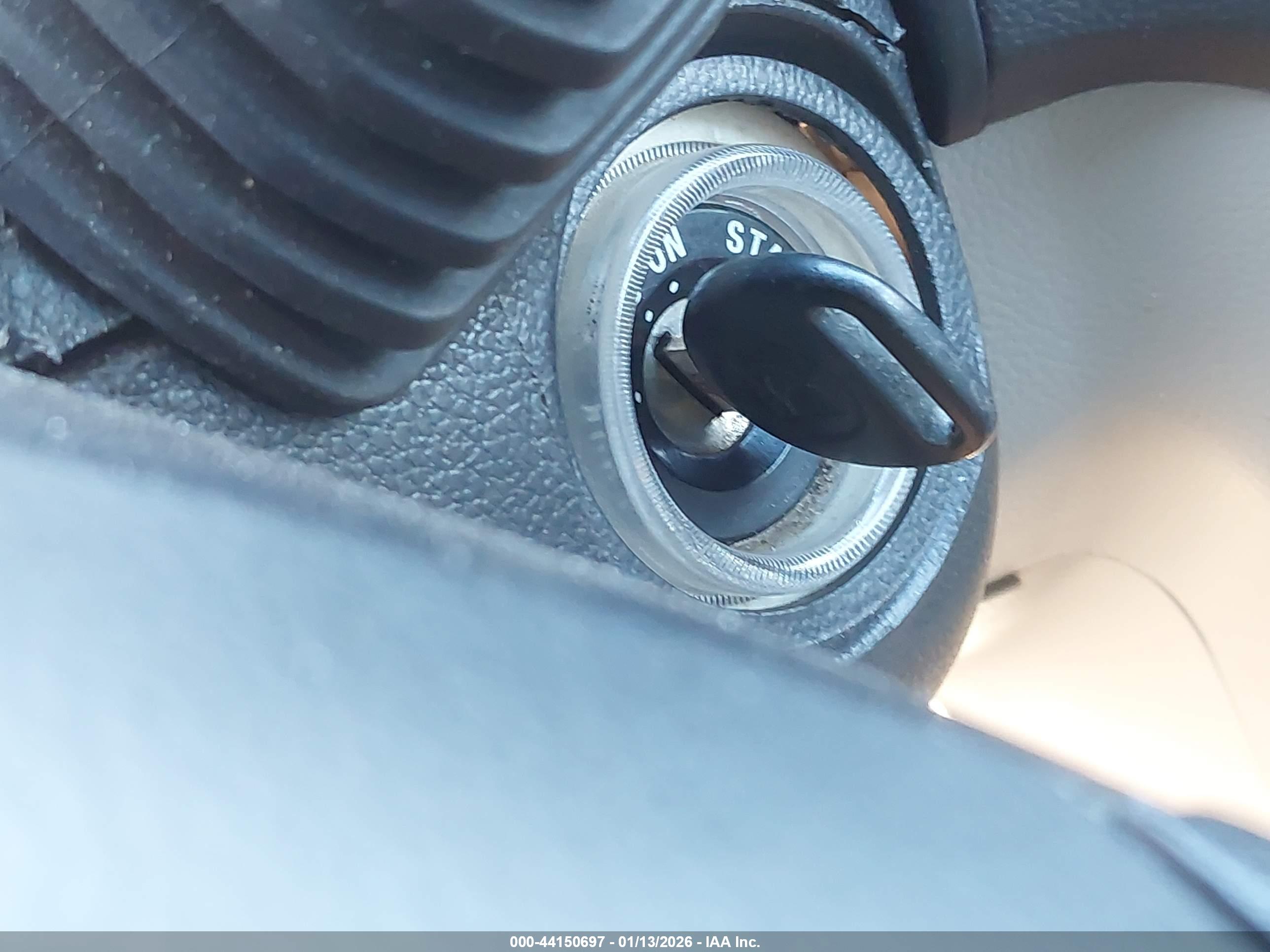 SATURN VUE image 11