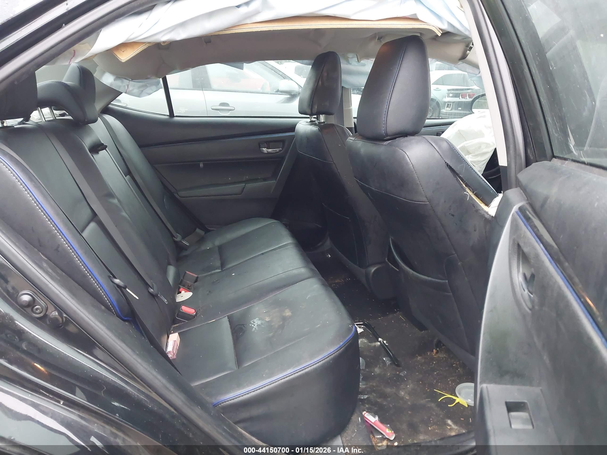 TOYOTA COROLLA image 8