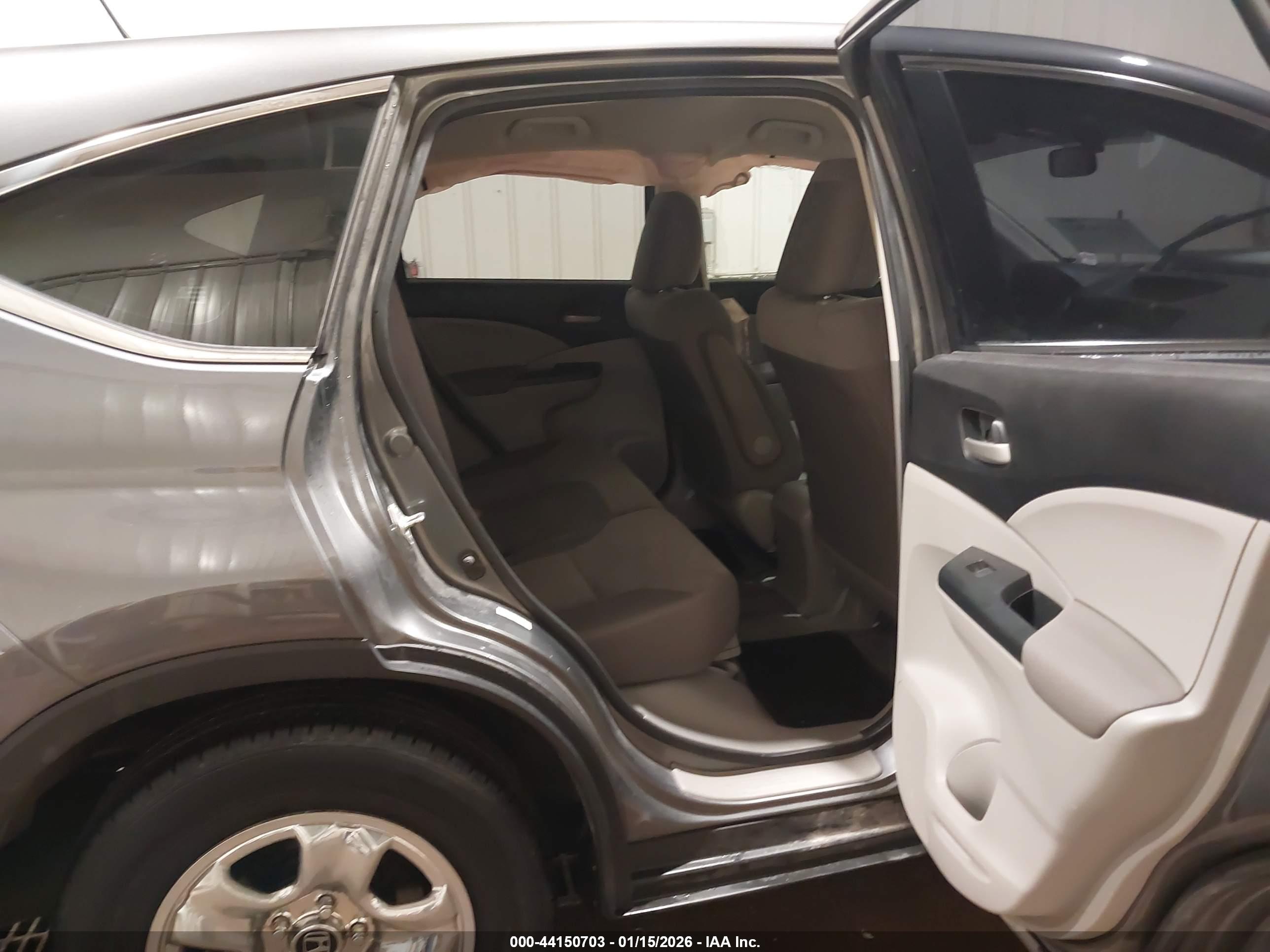 HONDA CR-V image 8