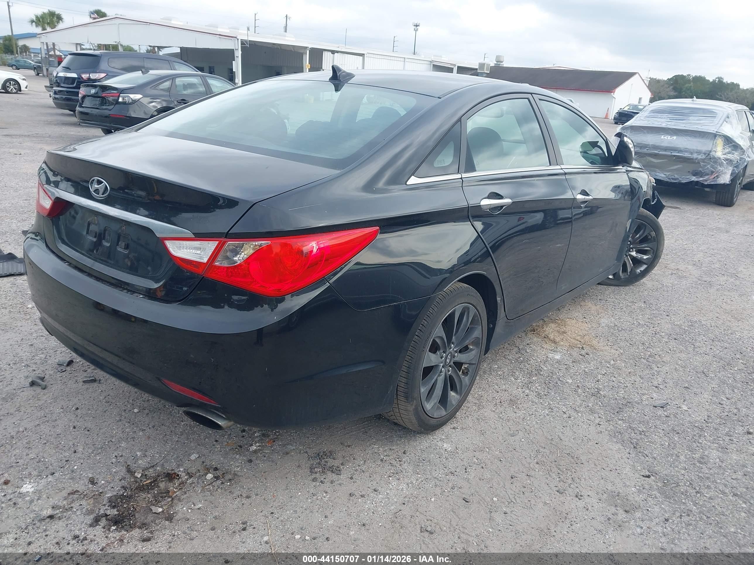 HYUNDAI SONATA image 4