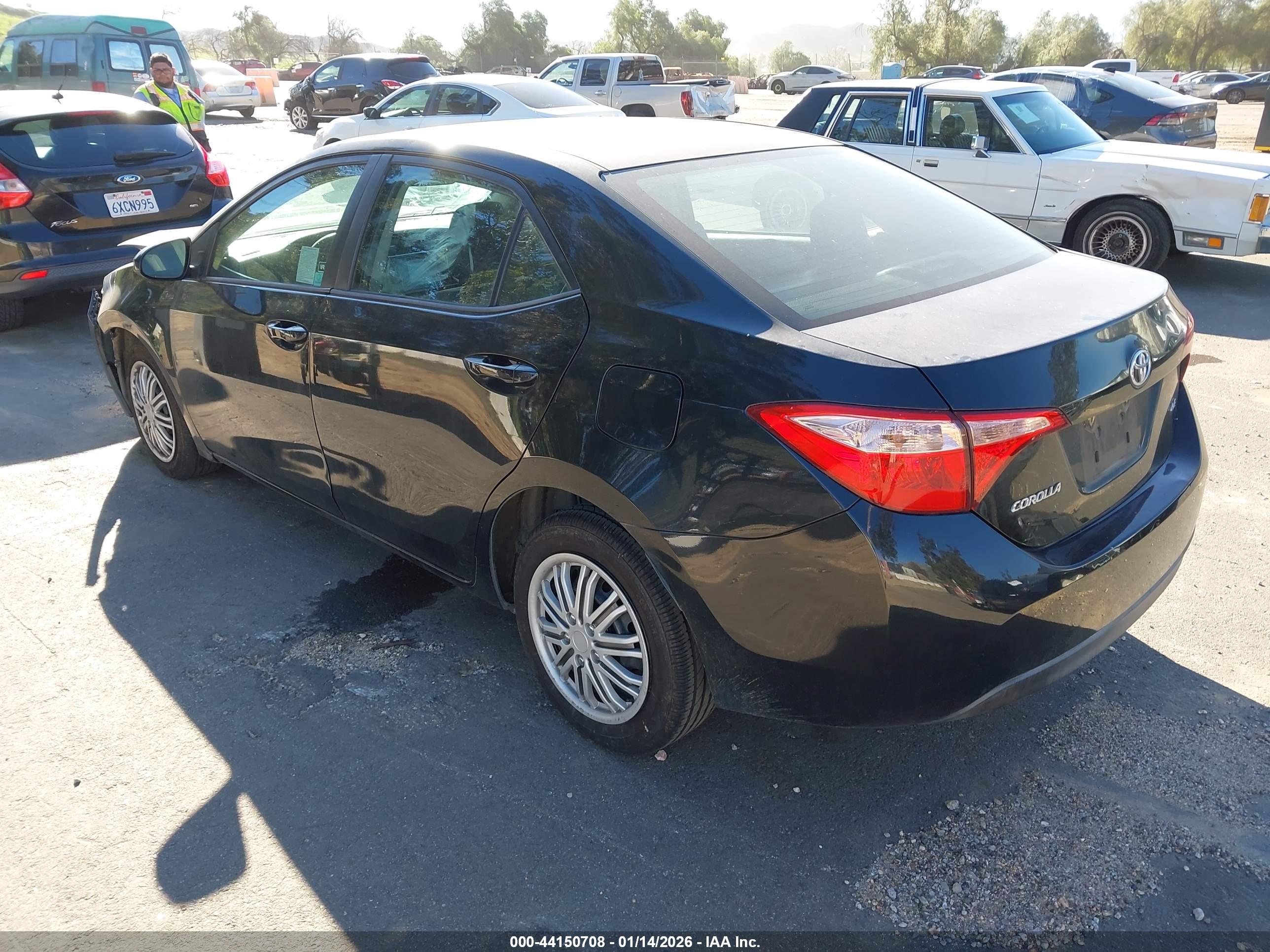 TOYOTA COROLLA image 3