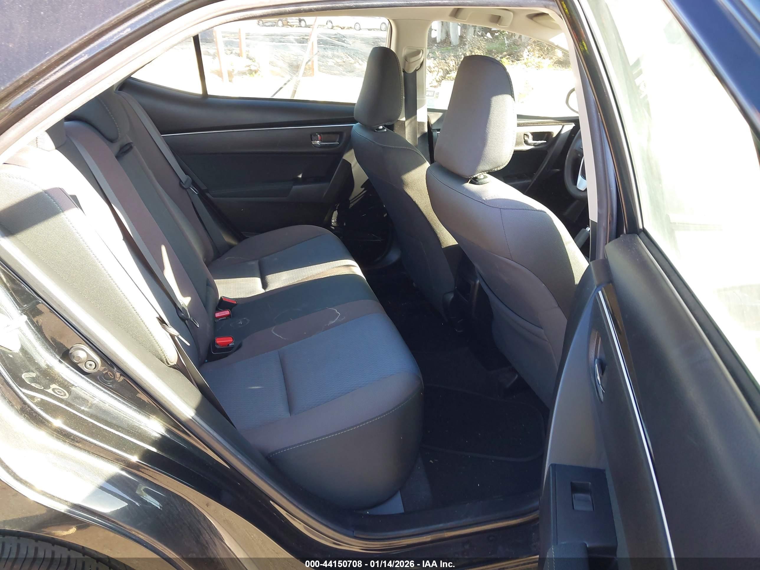 TOYOTA COROLLA image 8