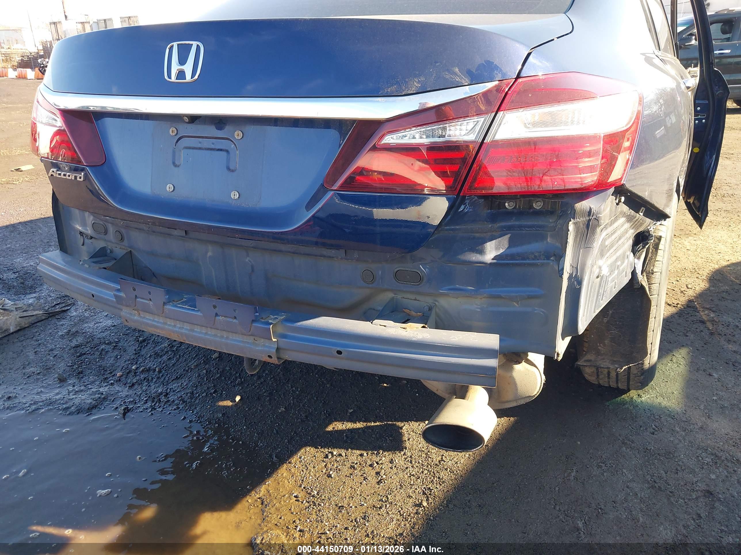 HONDA ACCORD image 6