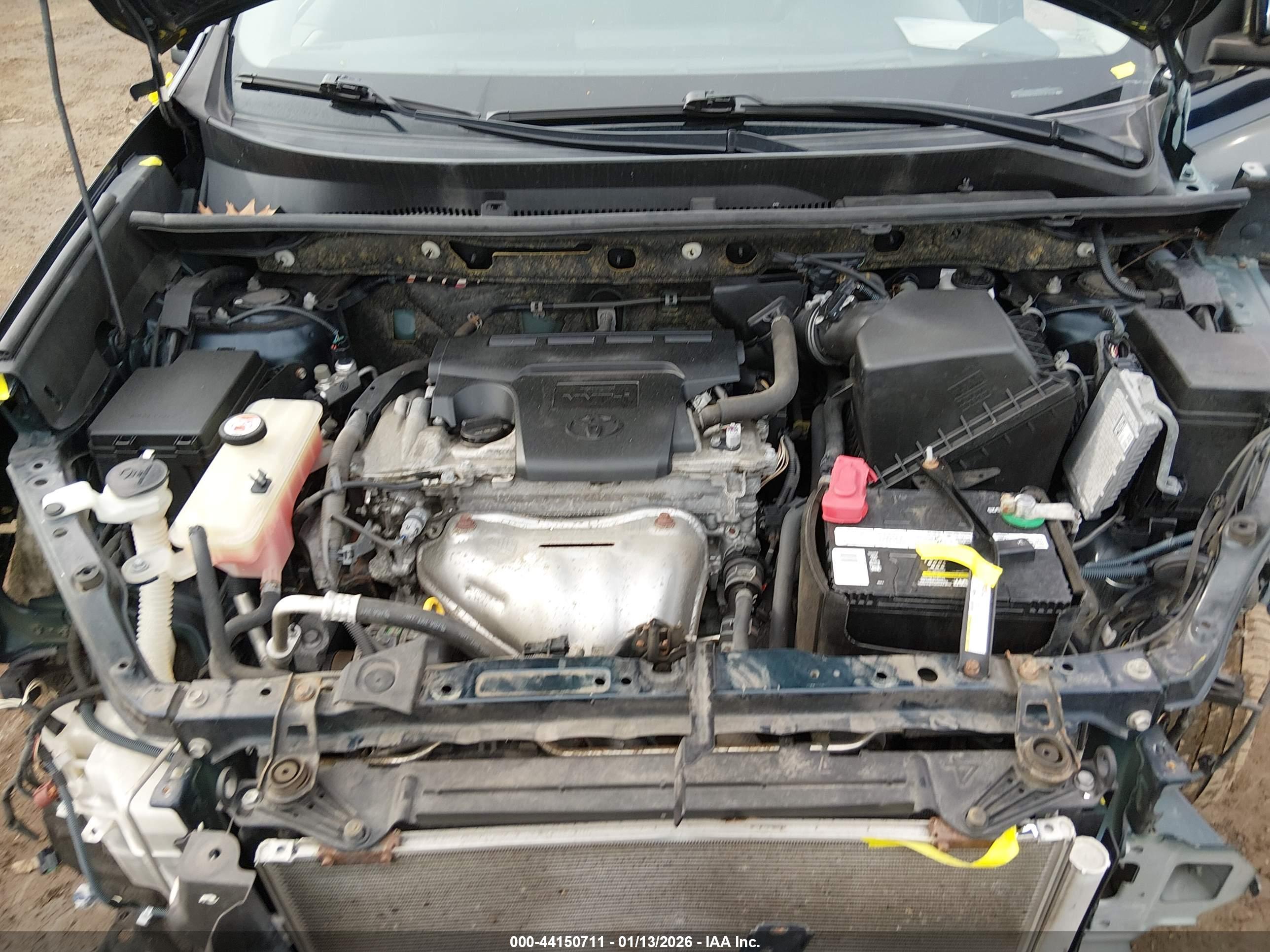TOYOTA RAV4 image 10