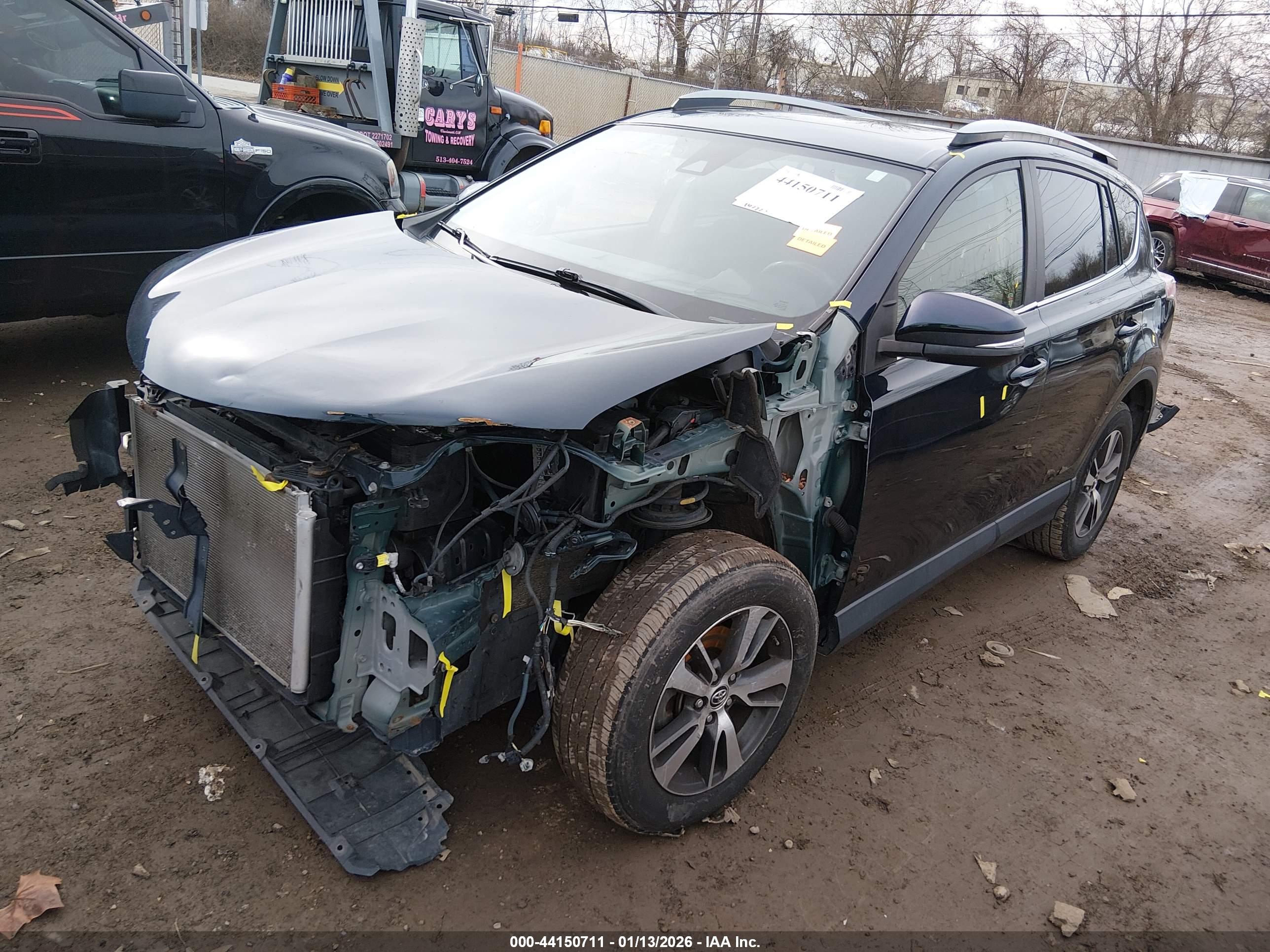 TOYOTA RAV4 image 2