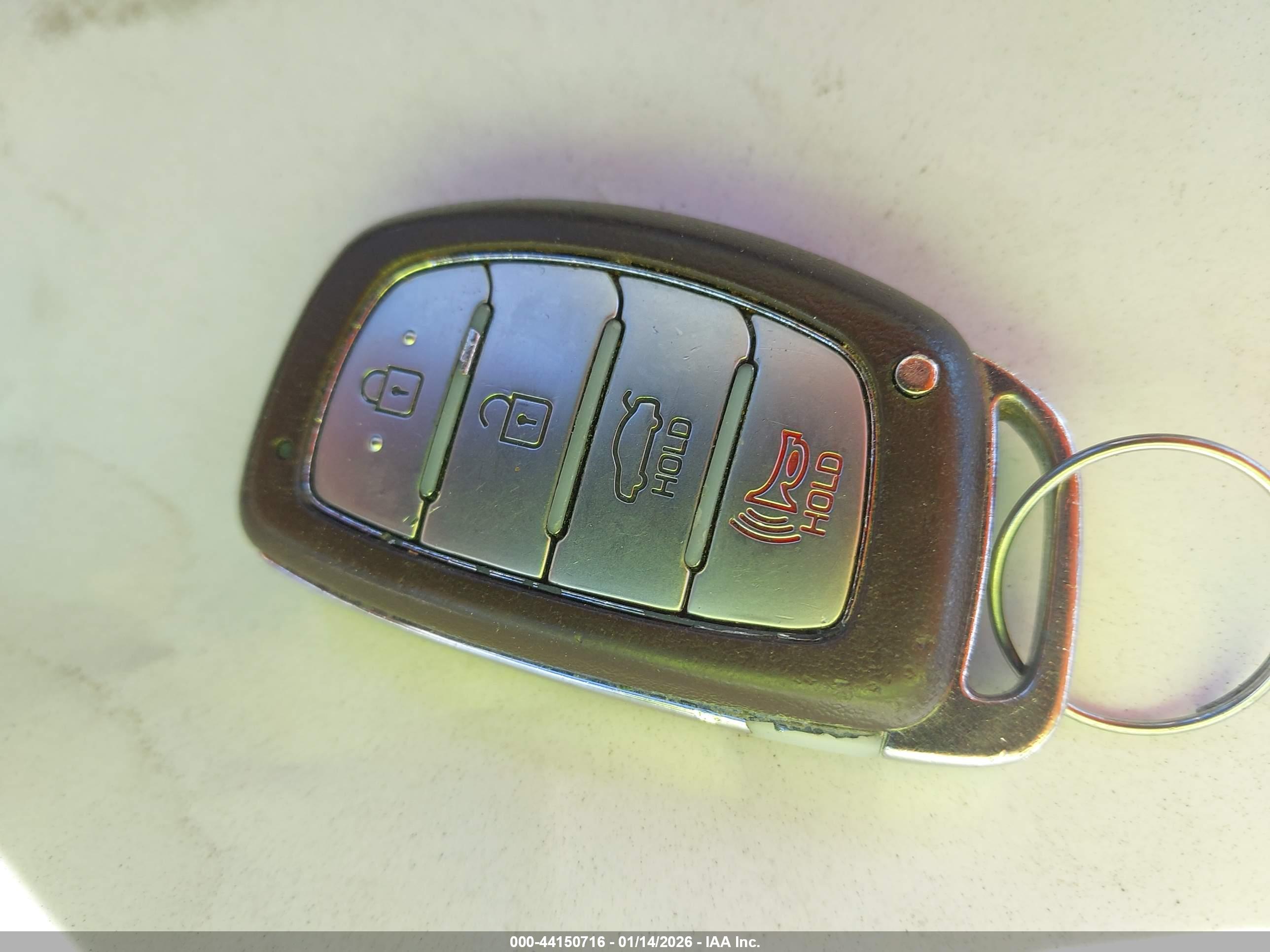 HYUNDAI ELANTRA image 11