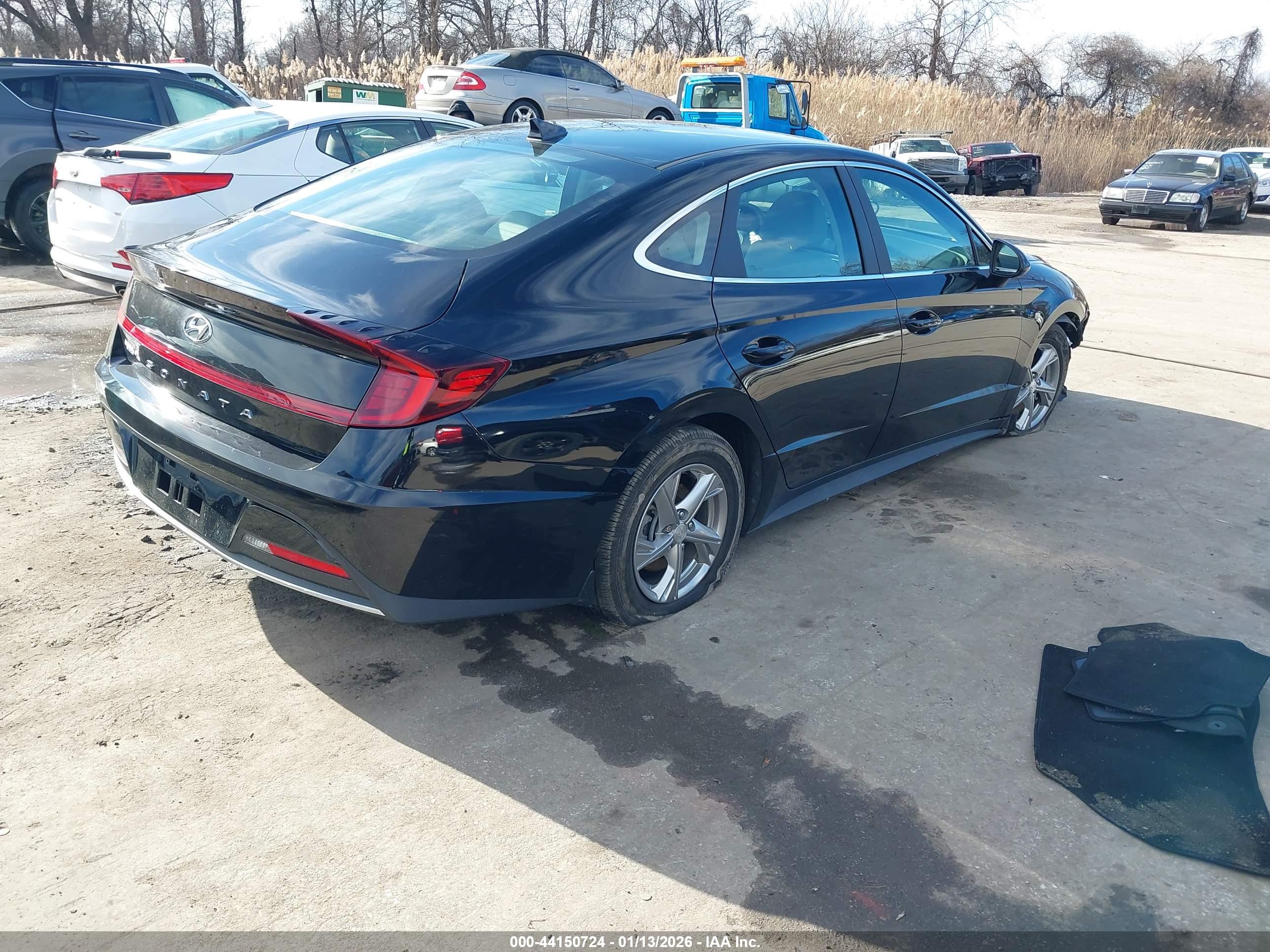 HYUNDAI SONATA image 4