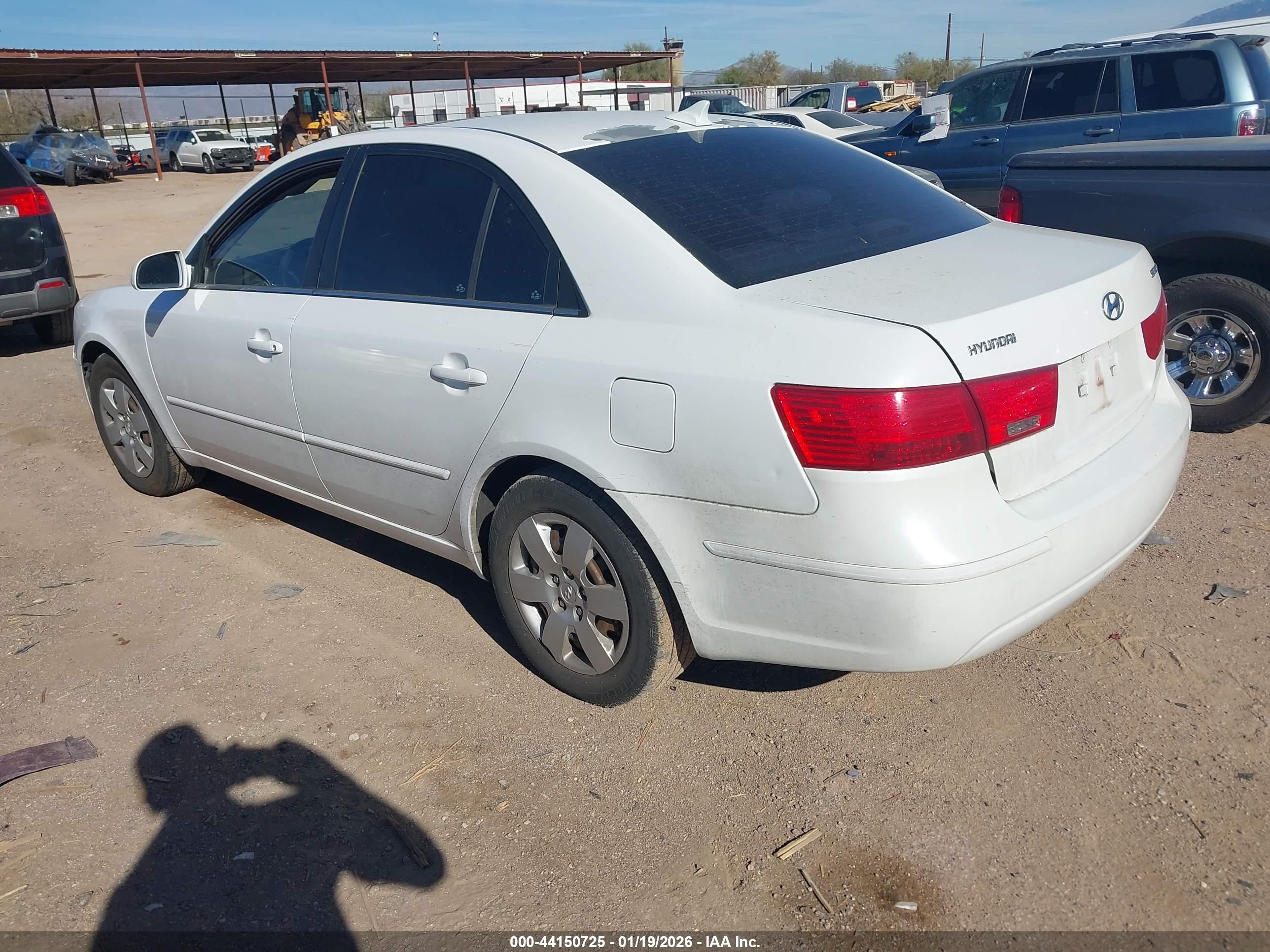 HYUNDAI SONATA image 3