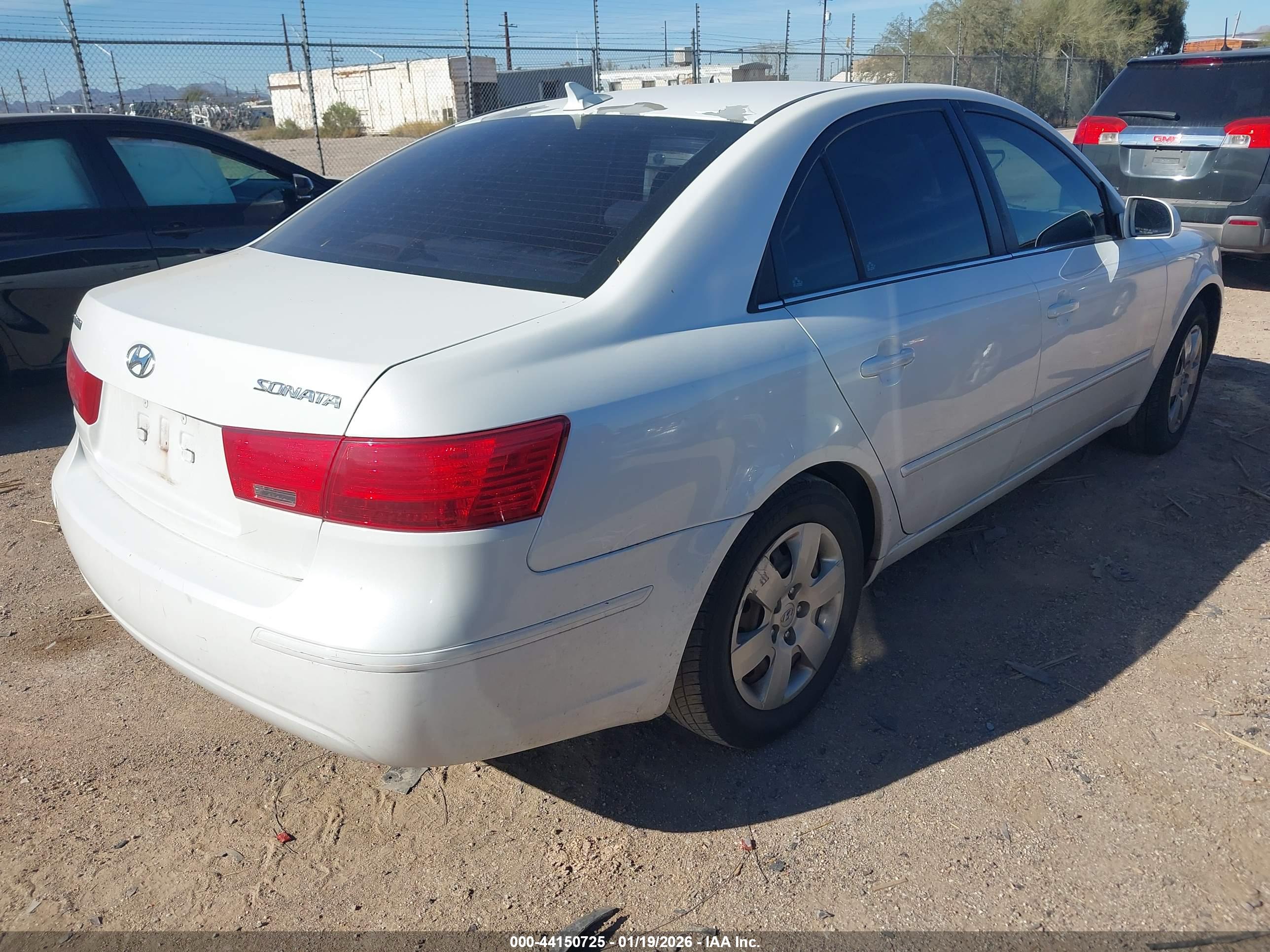 HYUNDAI SONATA image 4