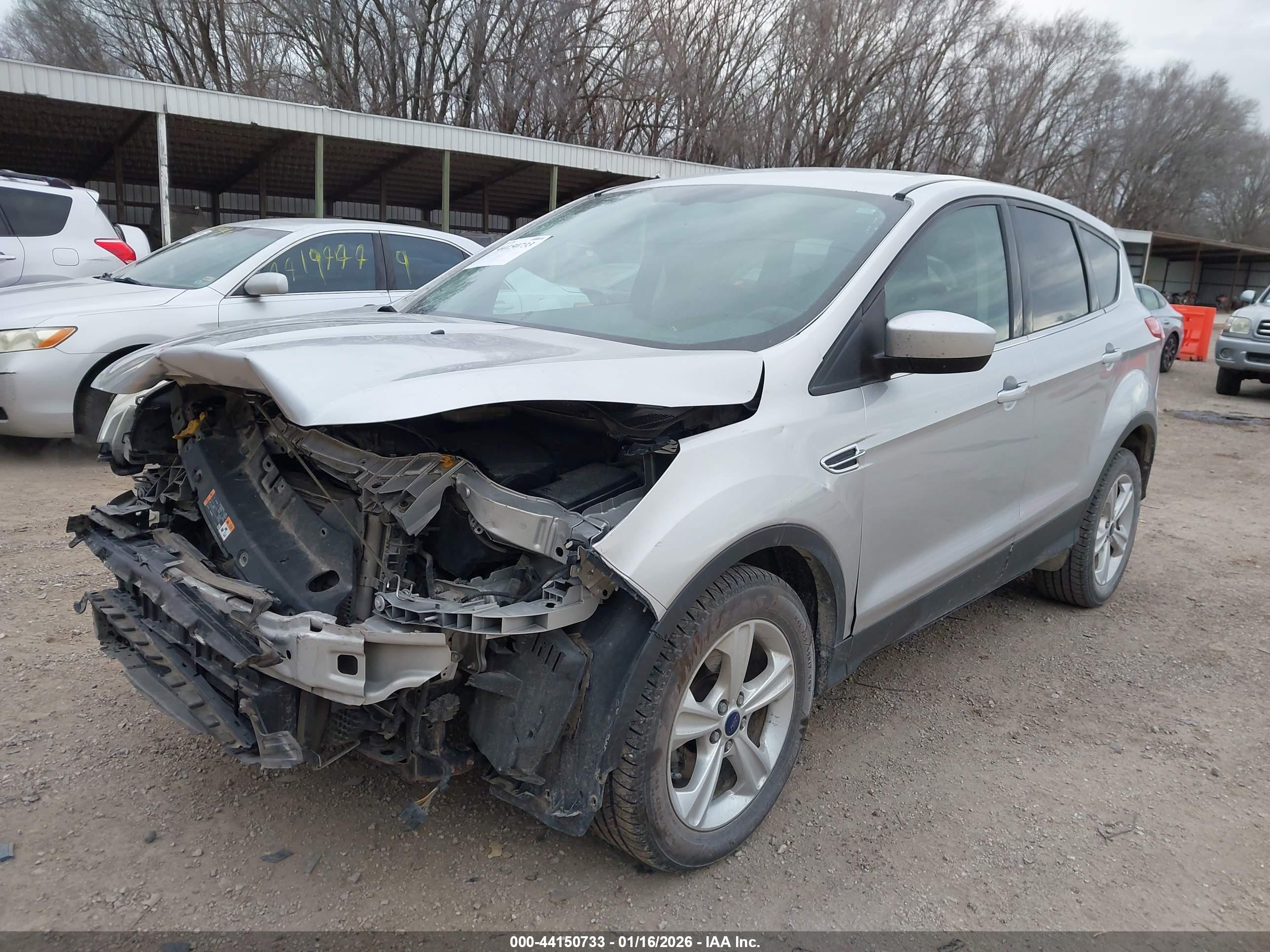 FORD ESCAPE image 2