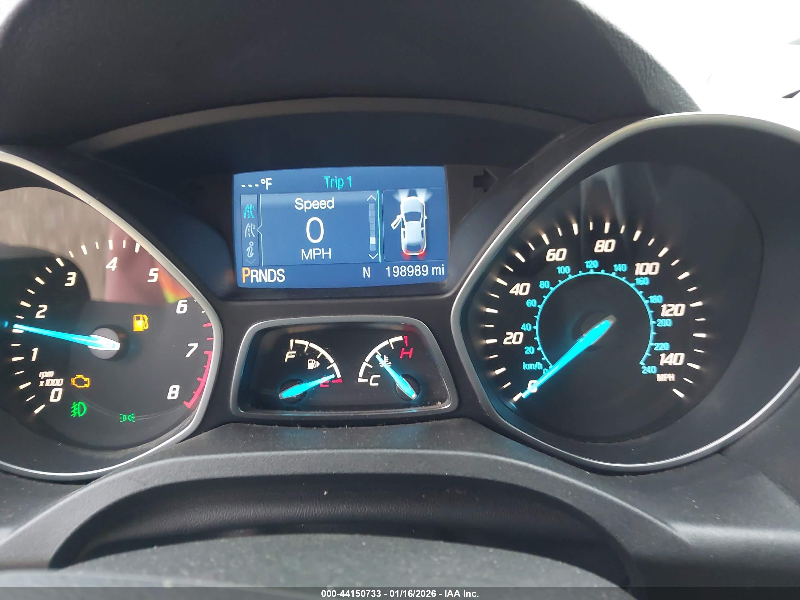 FORD ESCAPE image 7