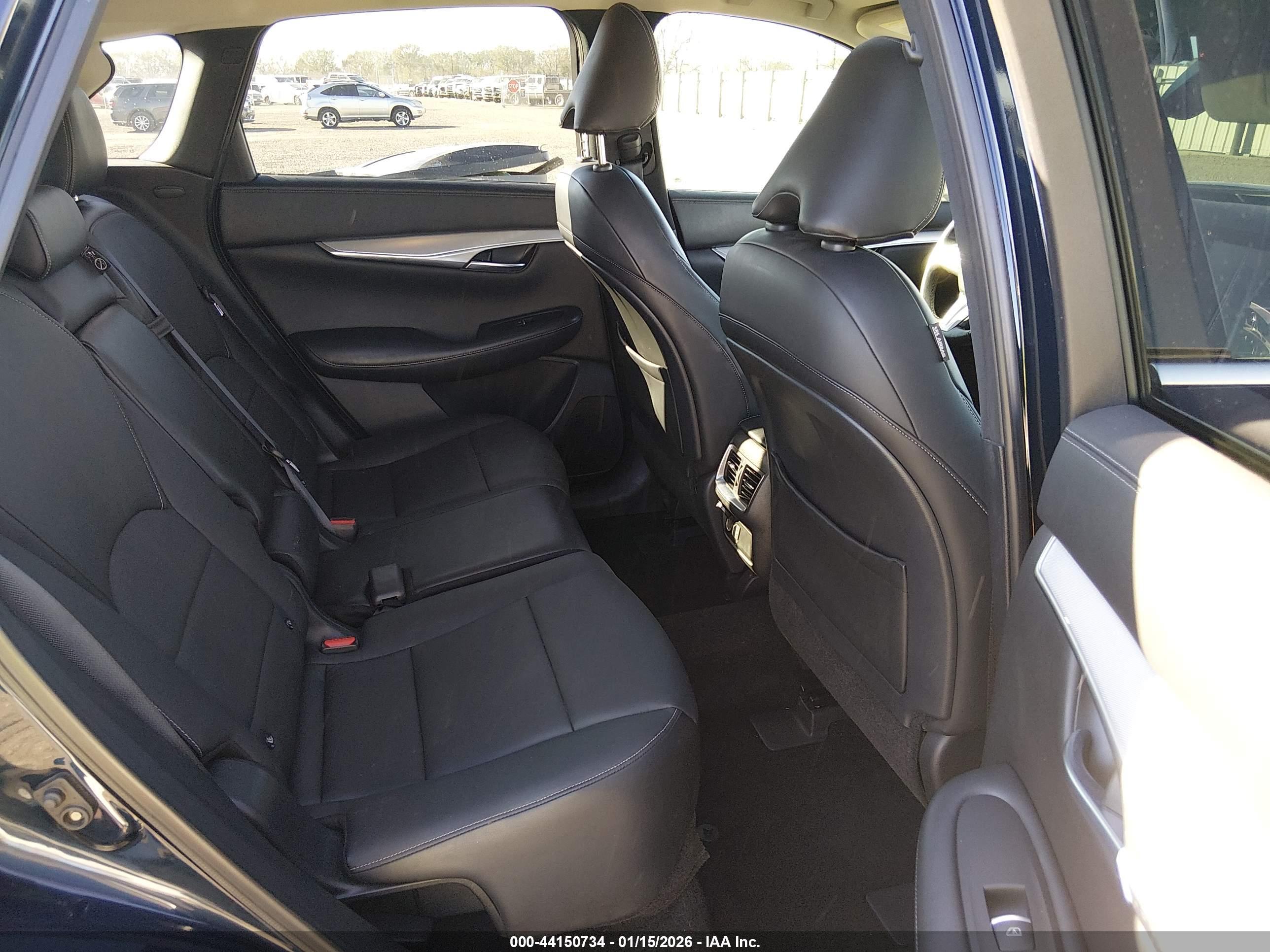 INFINITI QX50 image 8