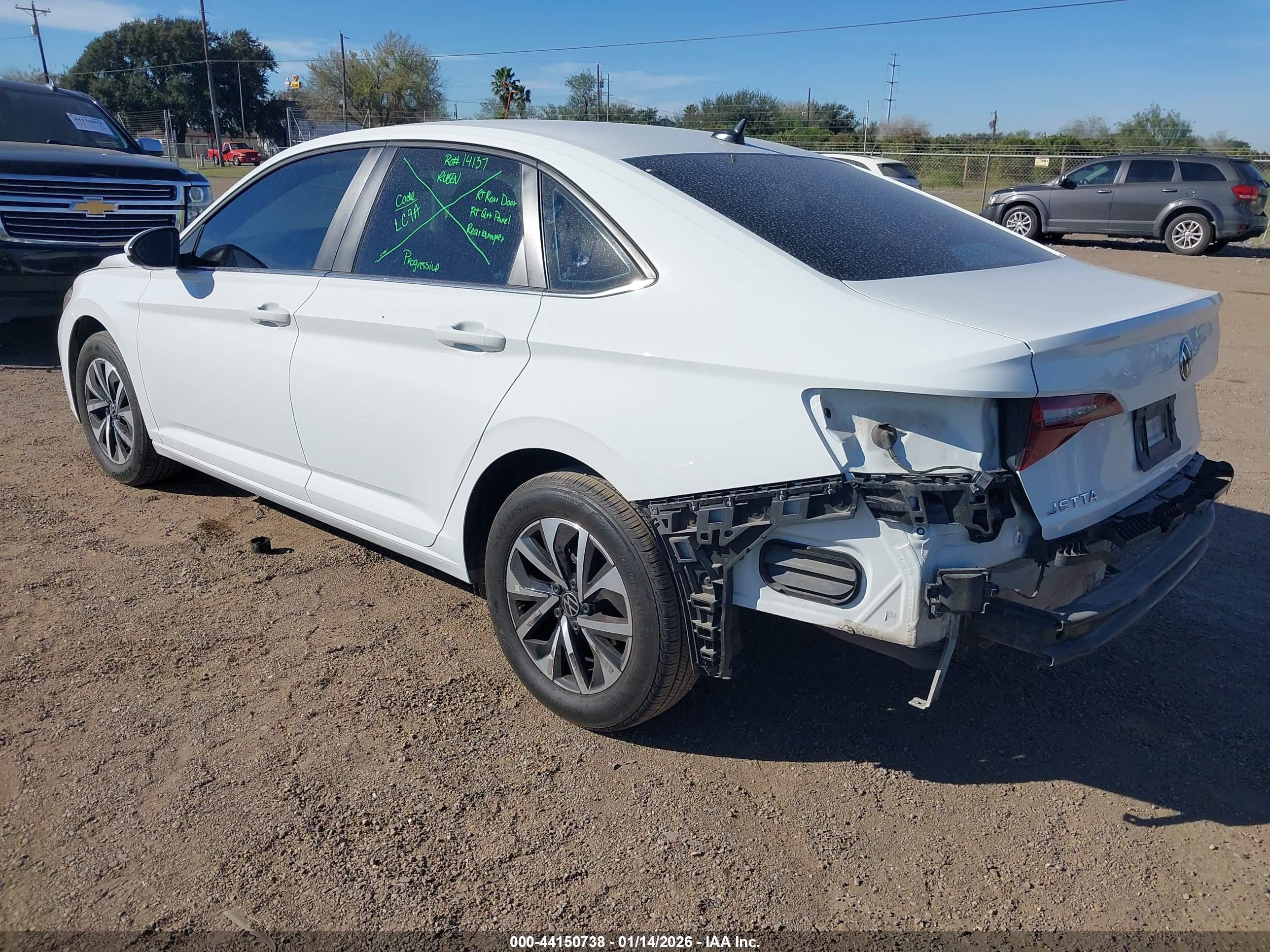 VOLKSWAGEN JETTA image 3