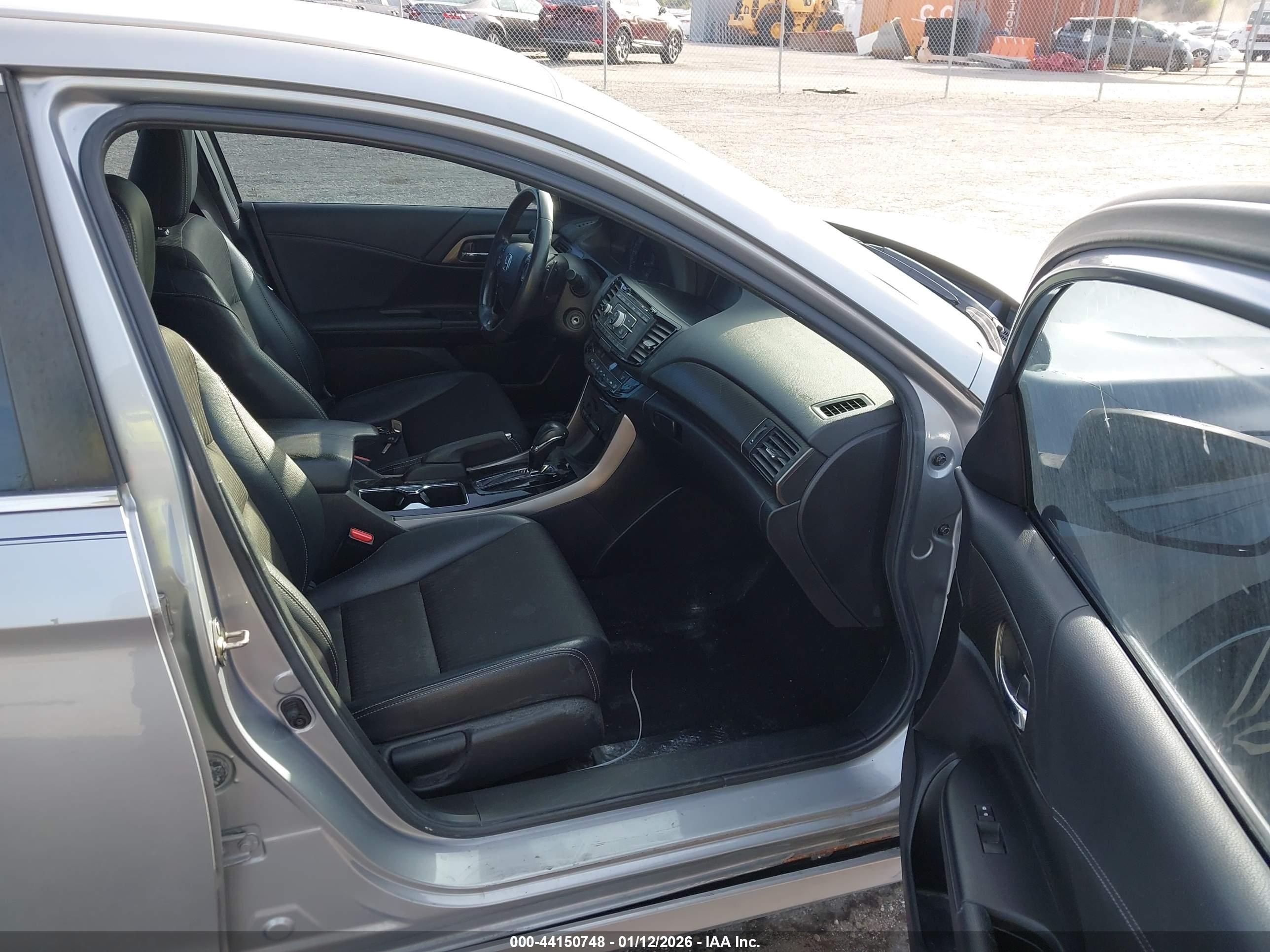 HONDA ACCORD image 5