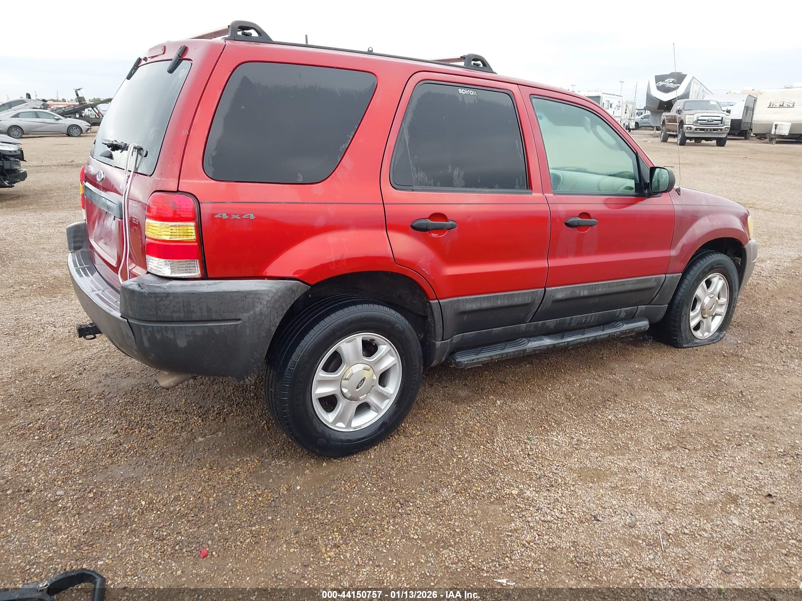 FORD ESCAPE image 4