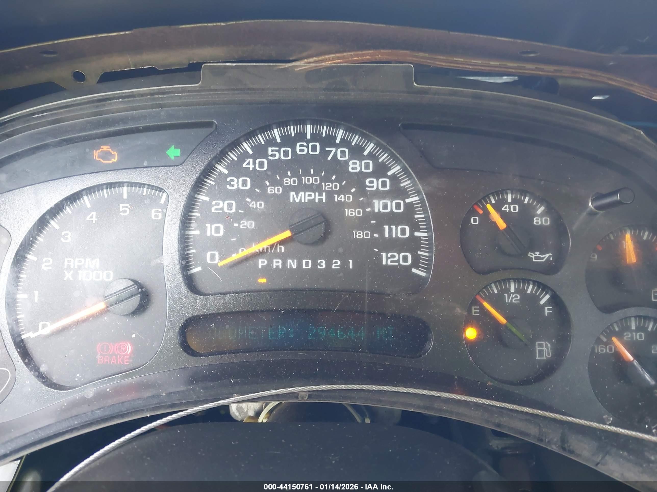 CHEVROLET SILVERADO image 7