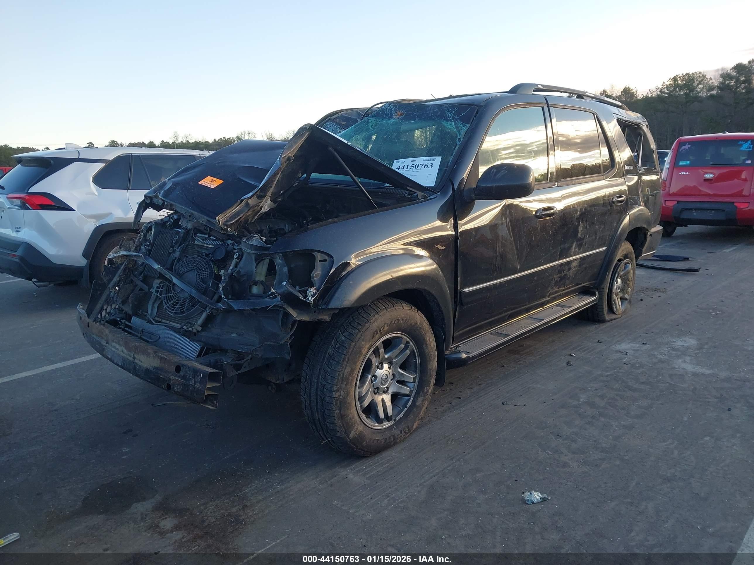 TOYOTA SEQUOIA image 2
