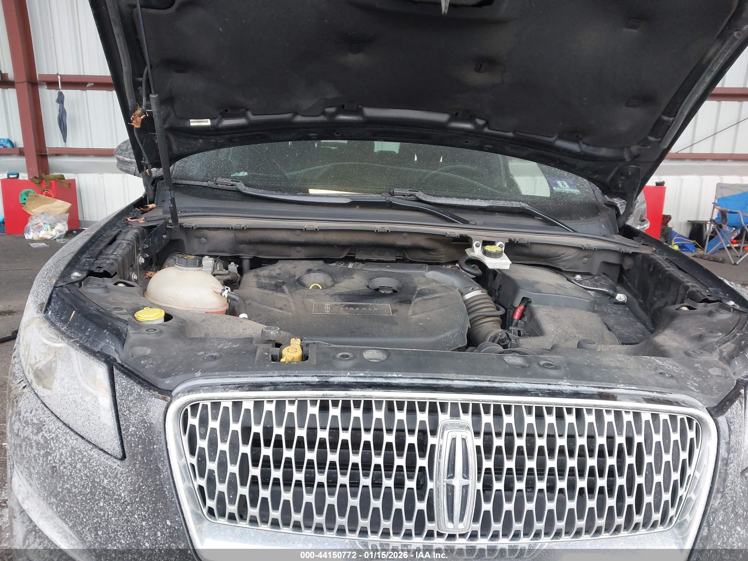 LINCOLN MKC image 10