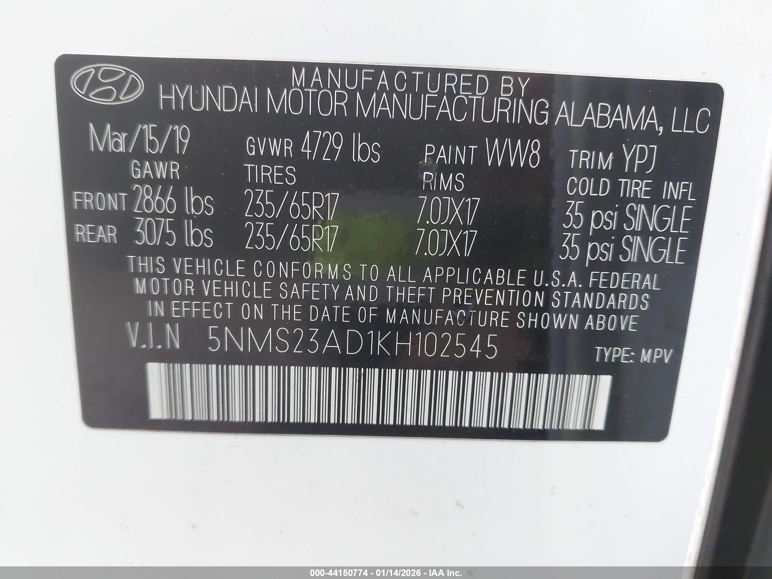 HYUNDAI SANTA image 9