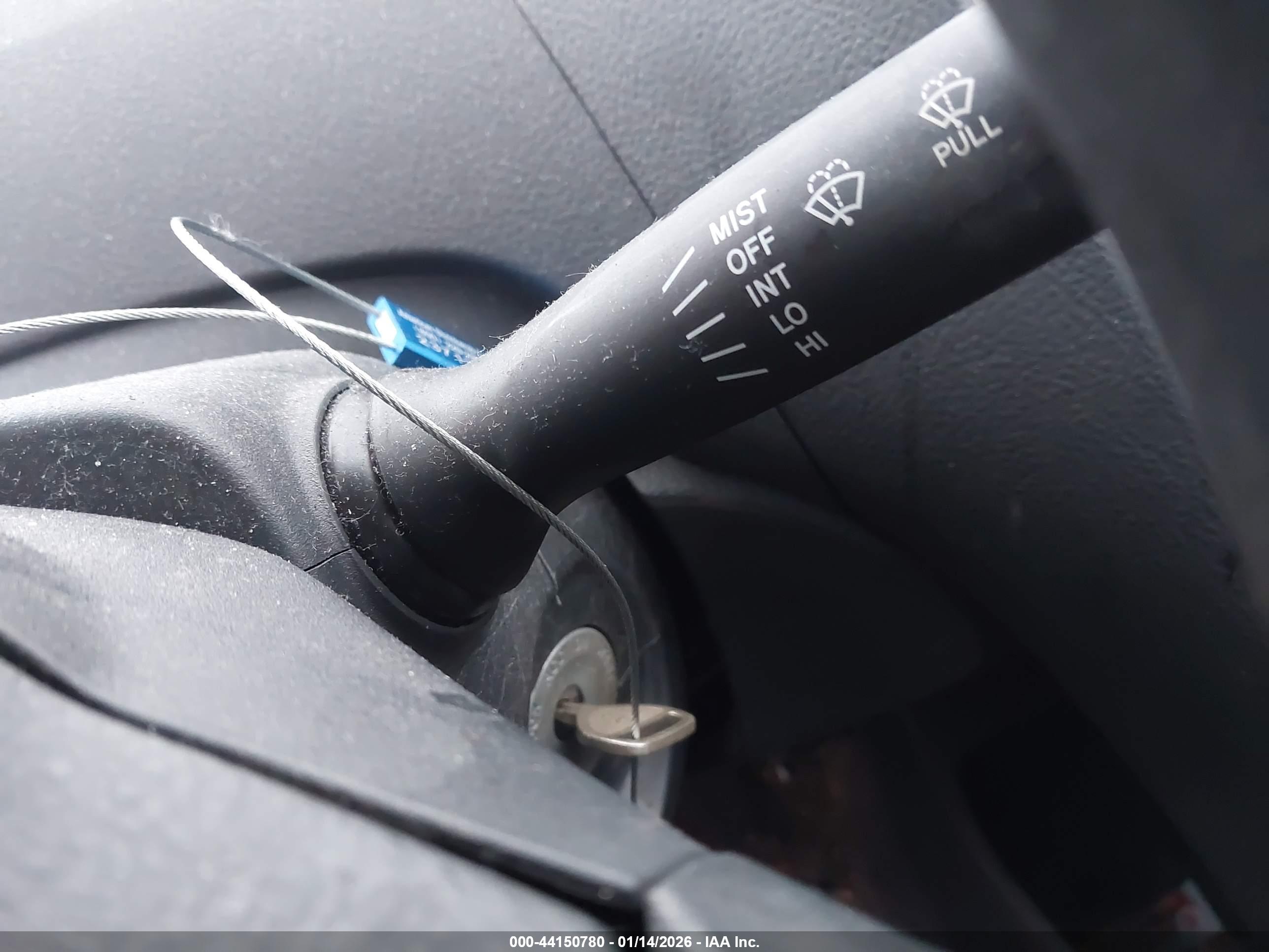 TOYOTA YARIS image 11