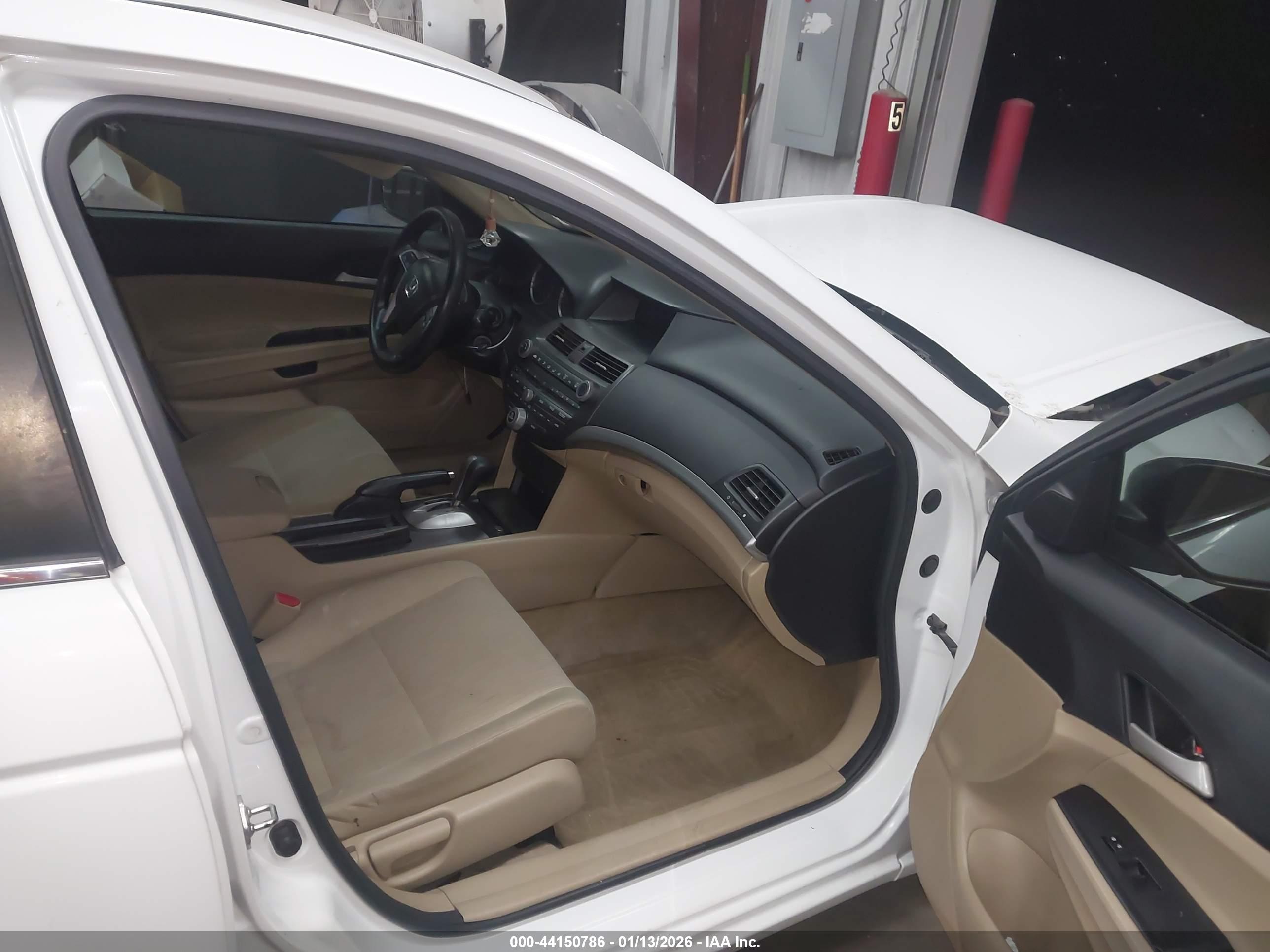 HONDA ACCORD image 5