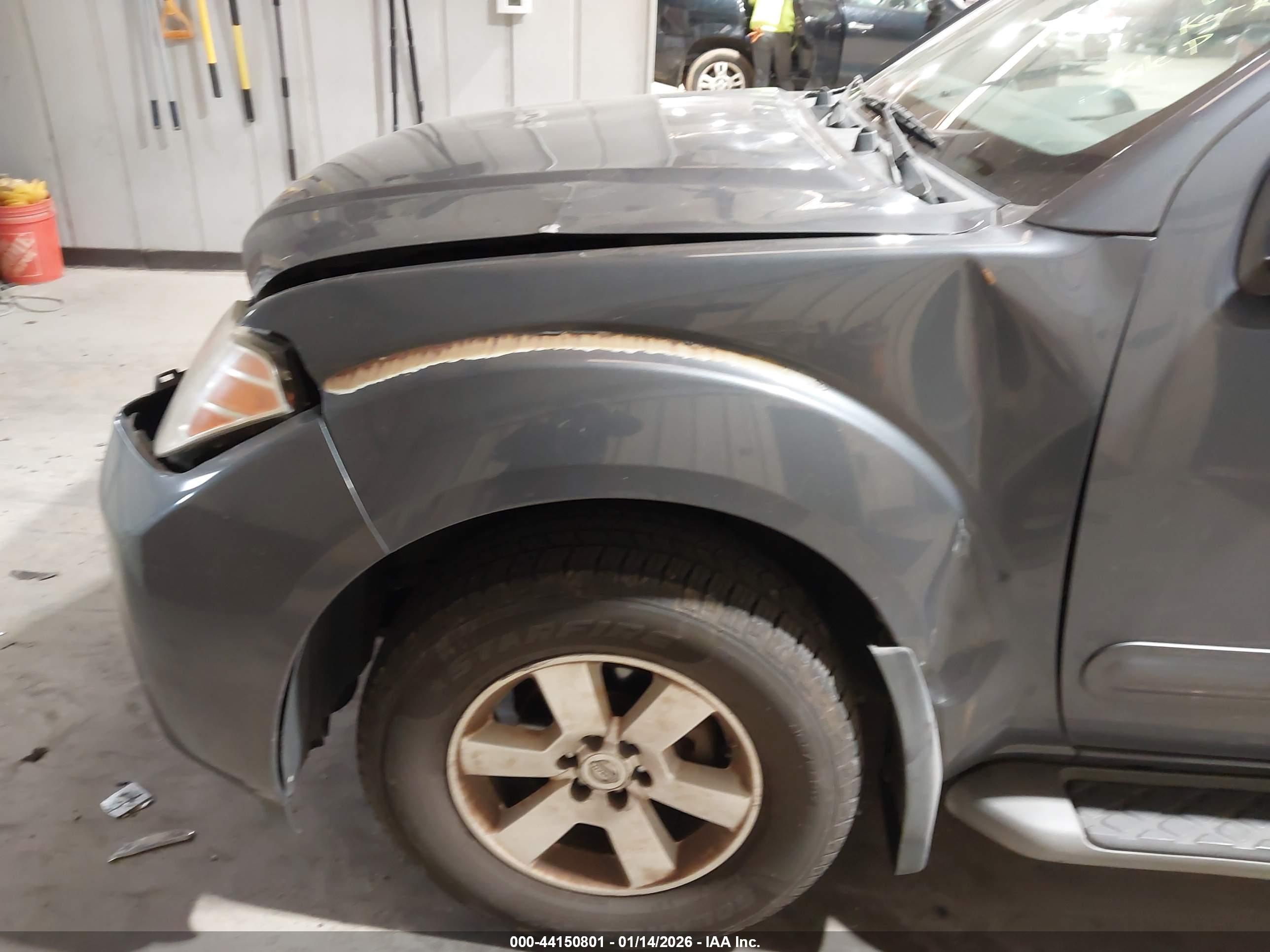 NISSAN PATHFINDER image 6