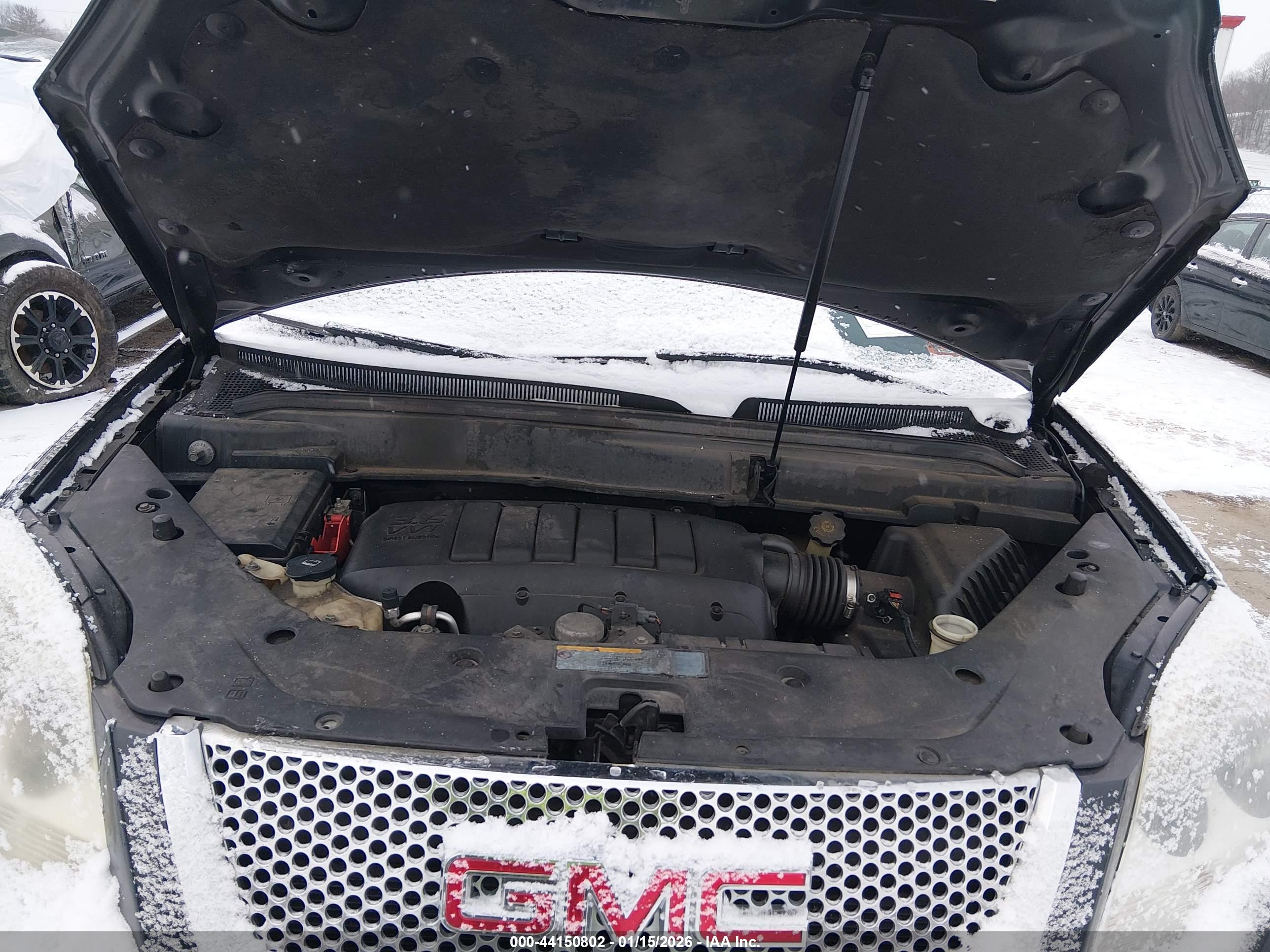 GMC ACADIA image 10