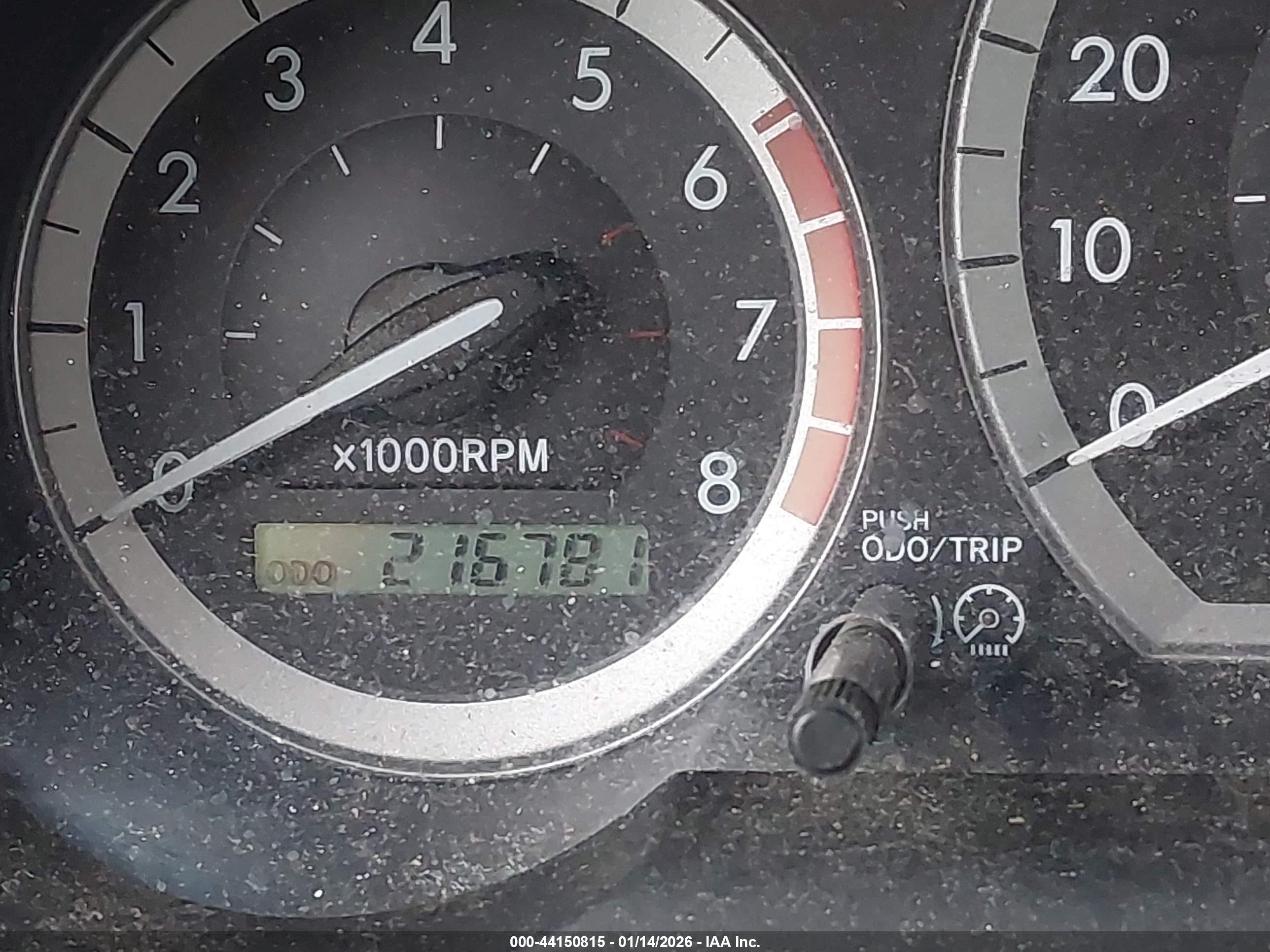 TOYOTA SIENNA image 7