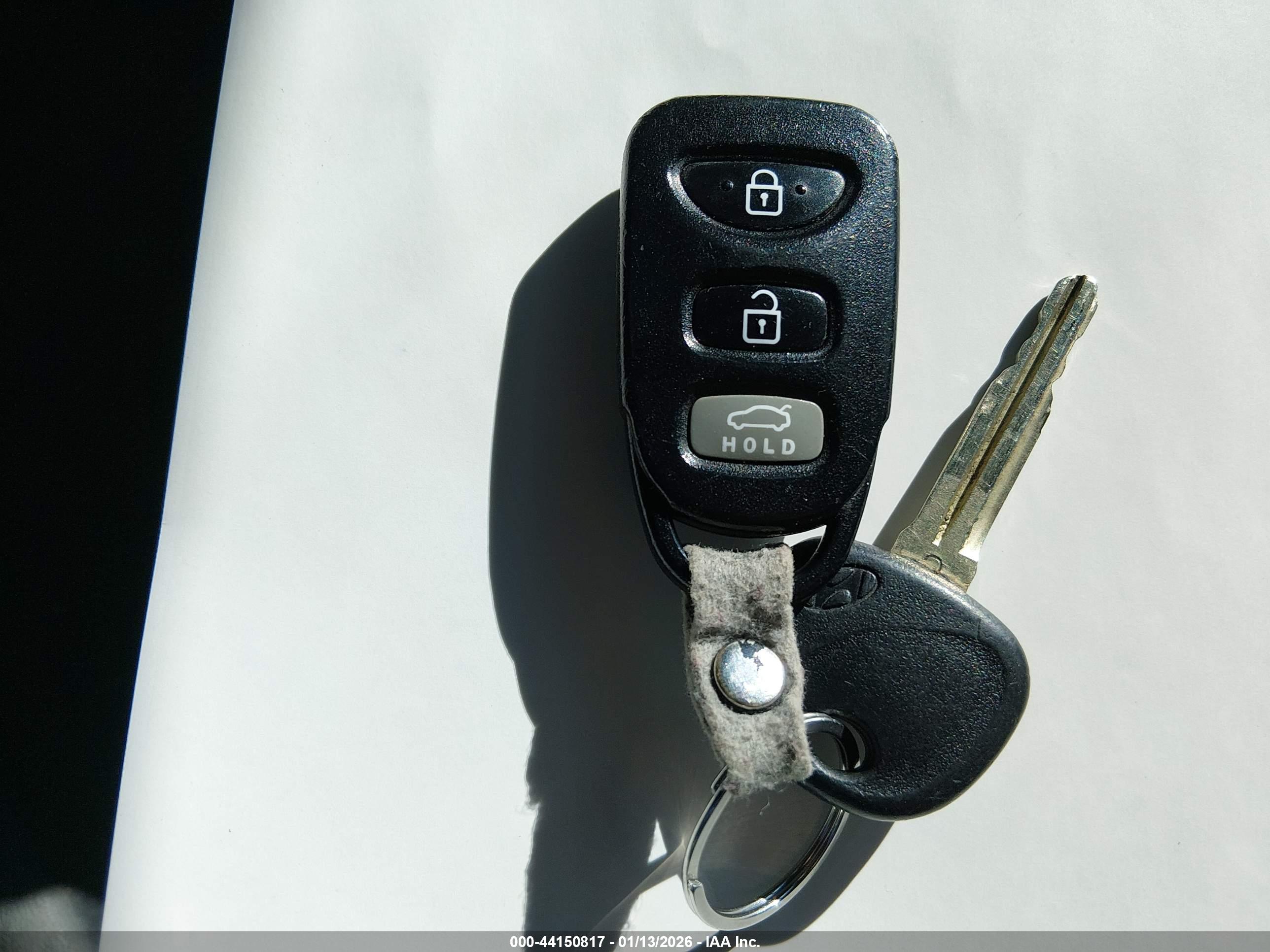 HYUNDAI ELANTRA image 11