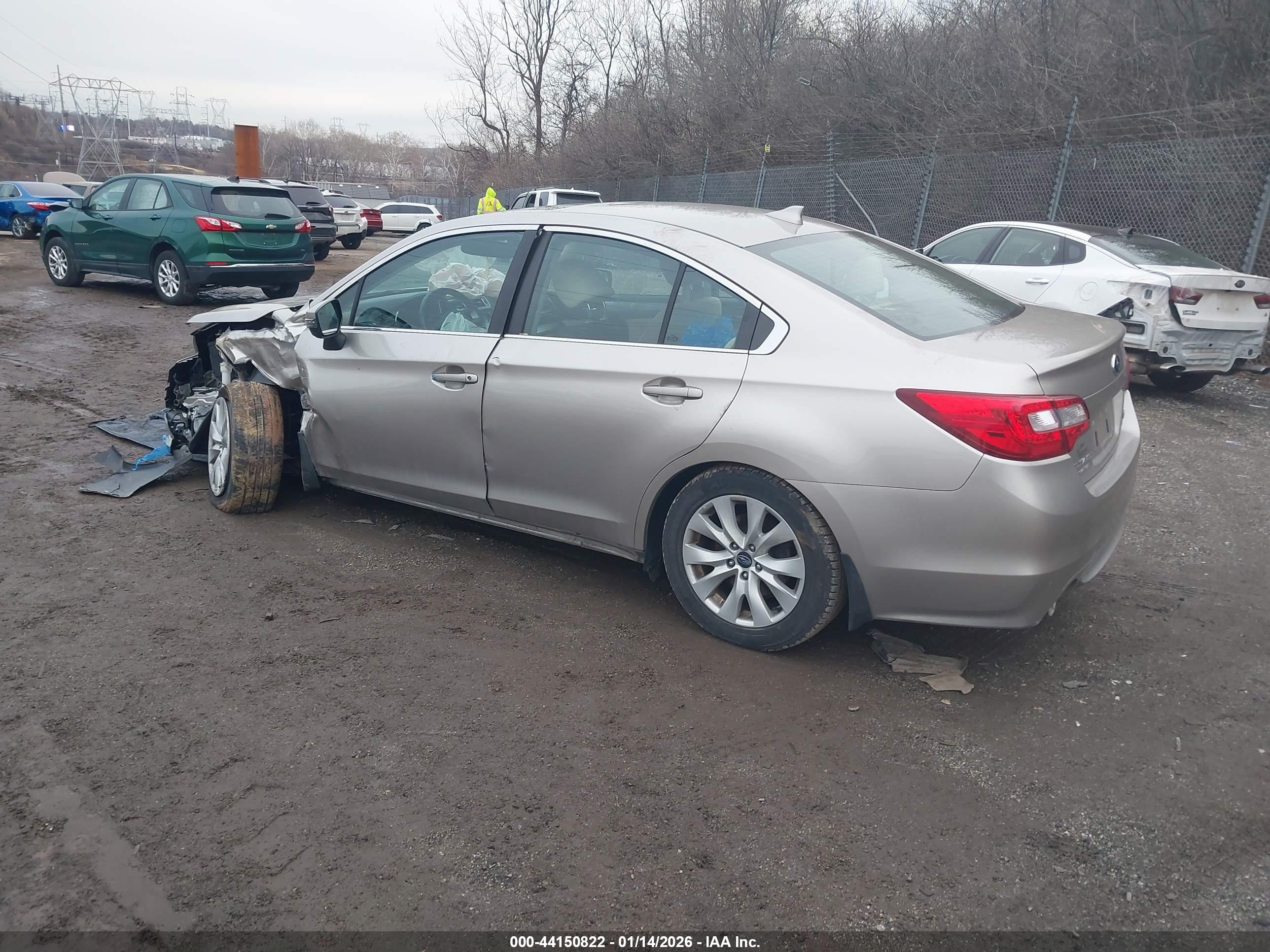 SUBARU LEGACY image 3