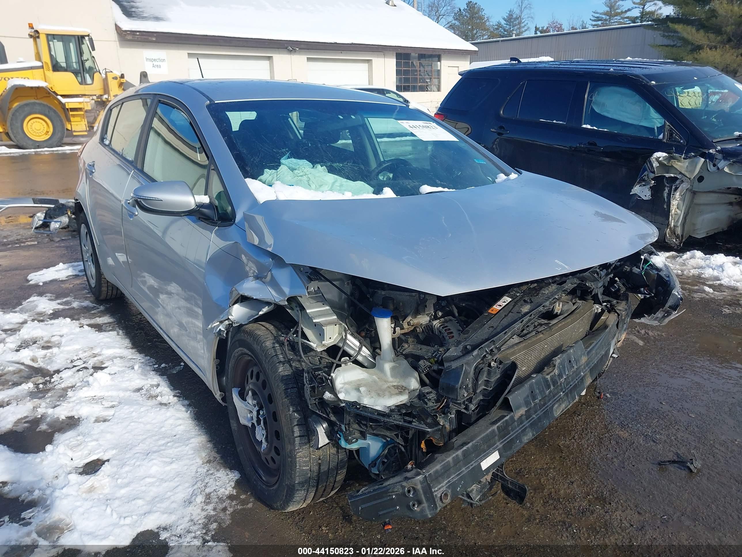 KIA FORTE image 6