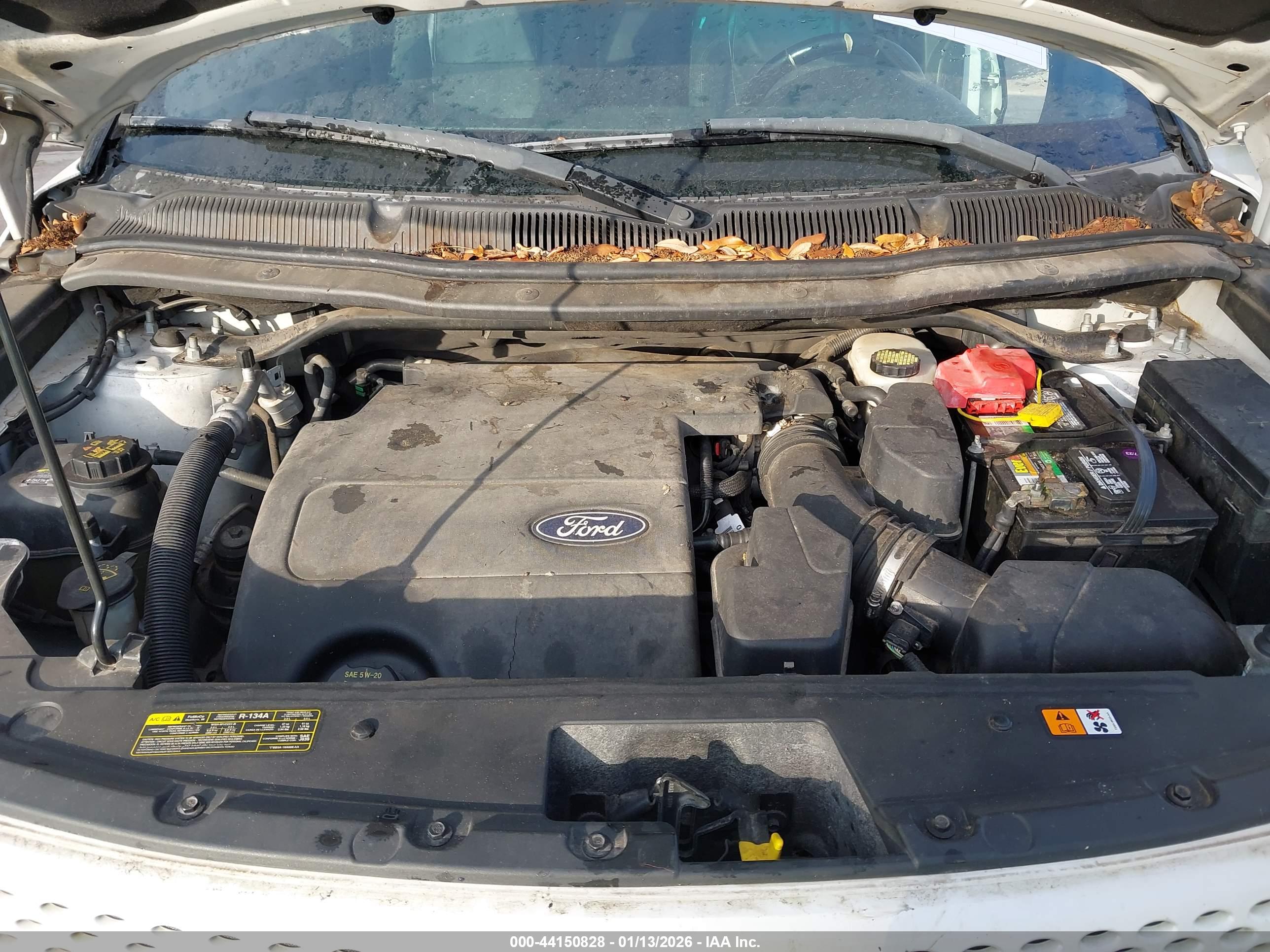 FORD EXPLORER image 10